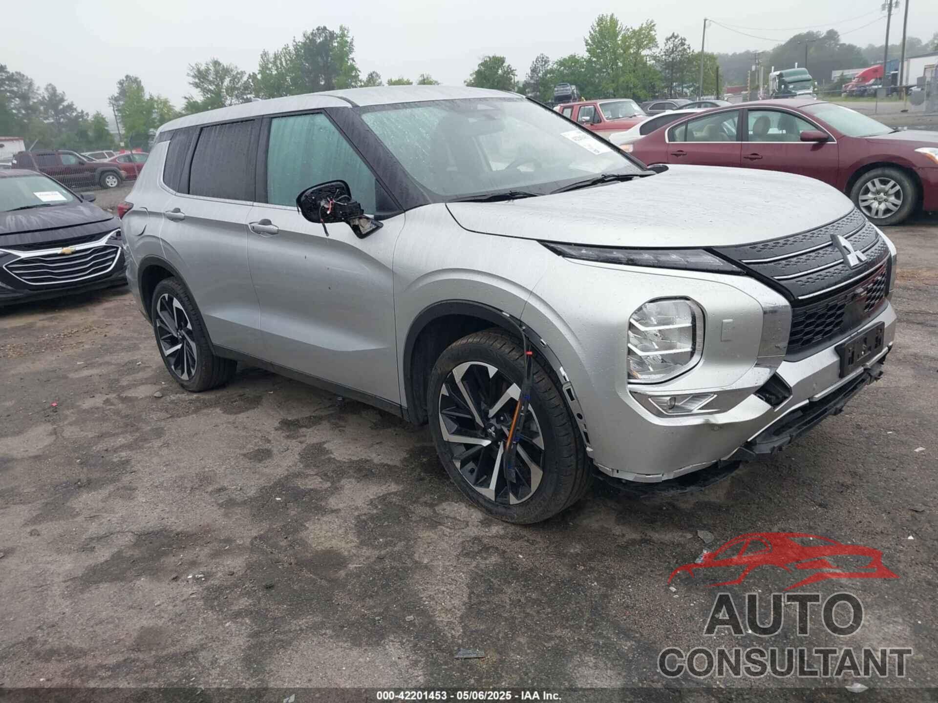 MITSUBISHI OUTLANDER 2024 - JA4J4VA89RZ021832