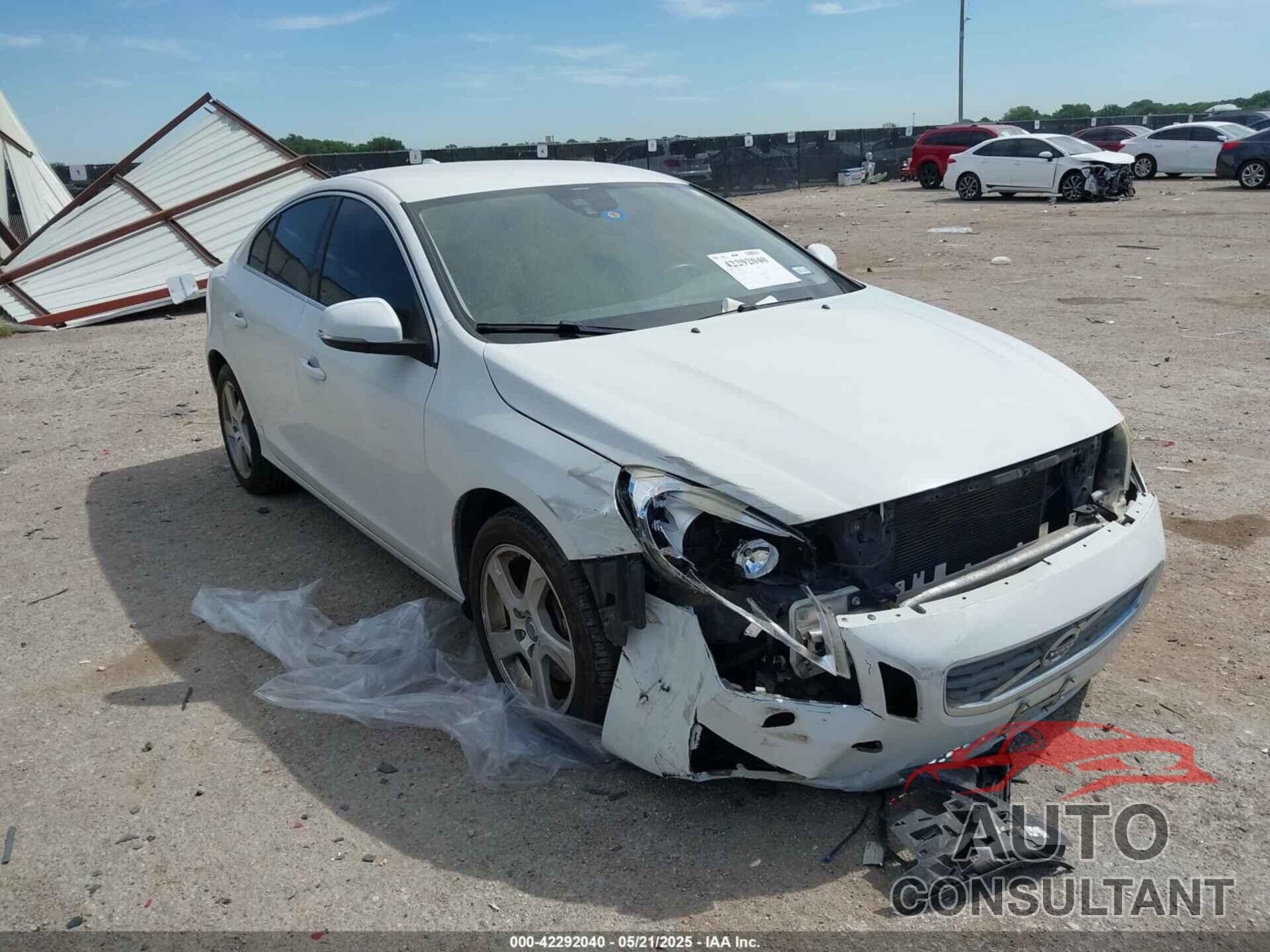 VOLVO S60 2013 - YV1612FH8D2182955