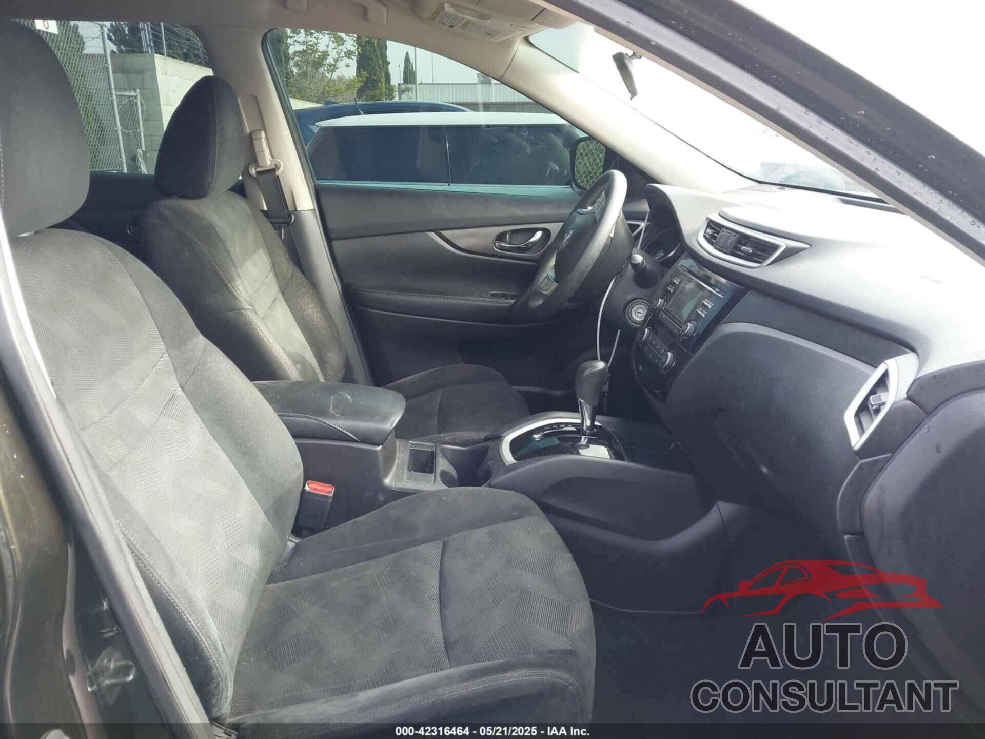 NISSAN ROGUE 2015 - 5N1AT2MT7FC855163