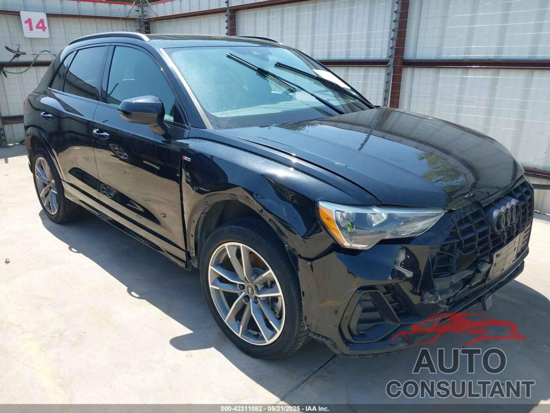 AUDI Q3 2022 - WA1DECF39N1041812