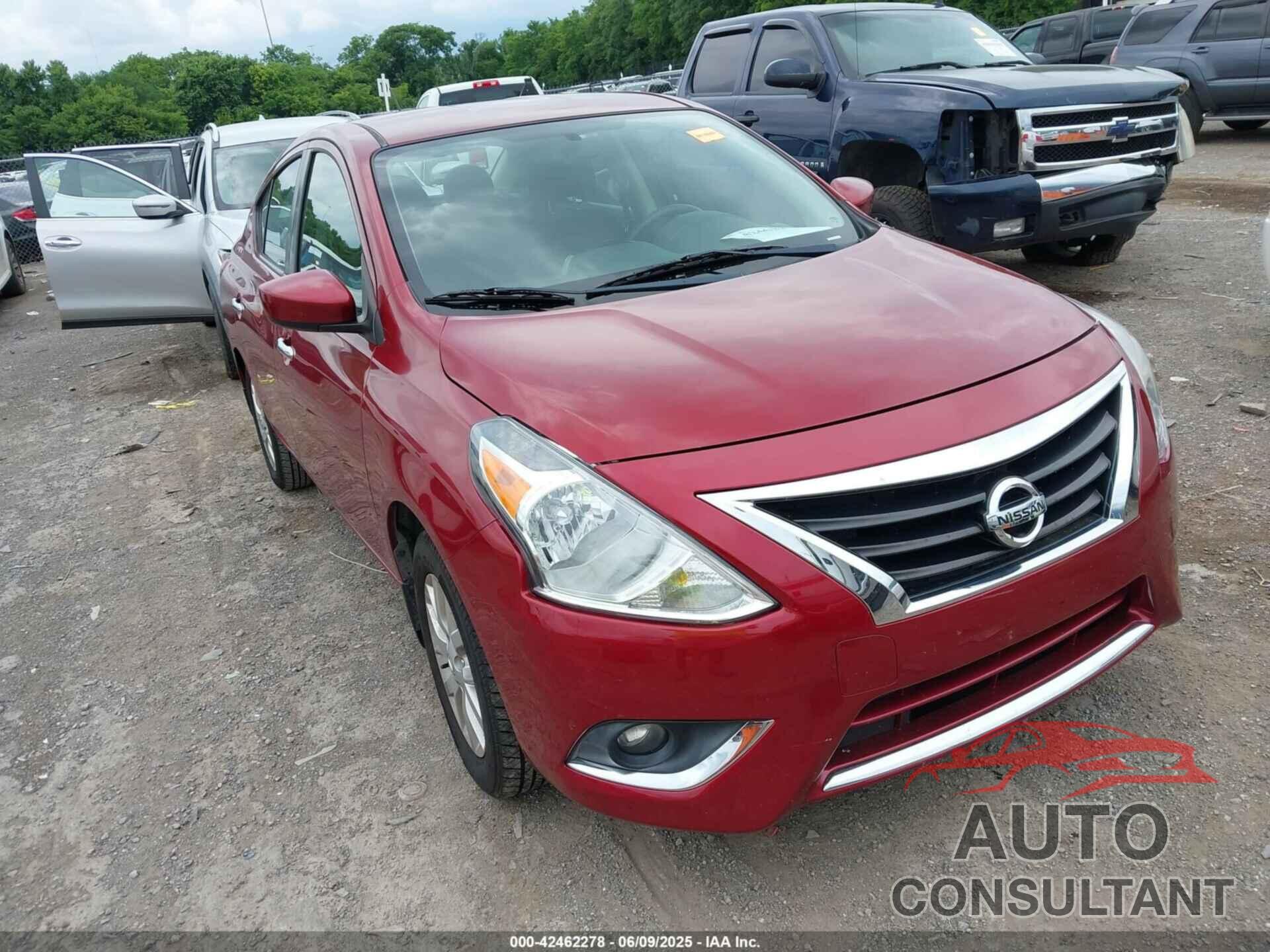 NISSAN VERSA 2018 - 3N1CN7AP9JL871392