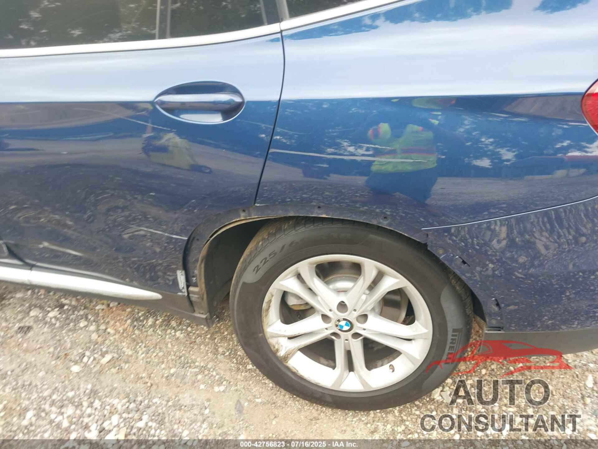 BMW X3 2019 - 5UXTR7C57KLR48480