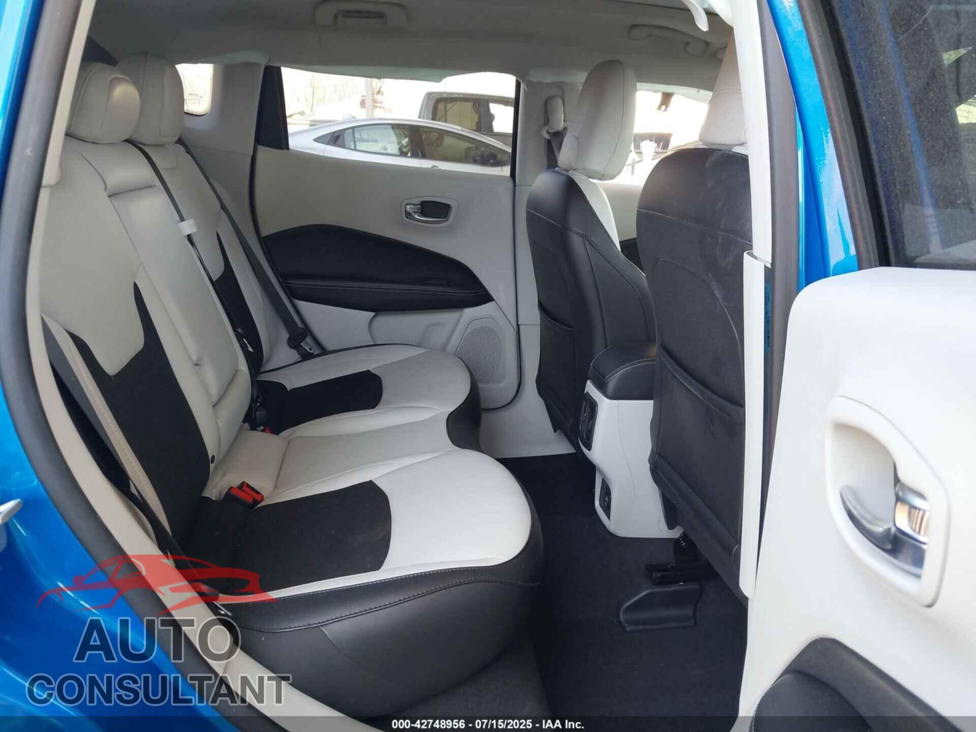JEEP COMPASS 2020 - 3C4NJCBB6LT241605