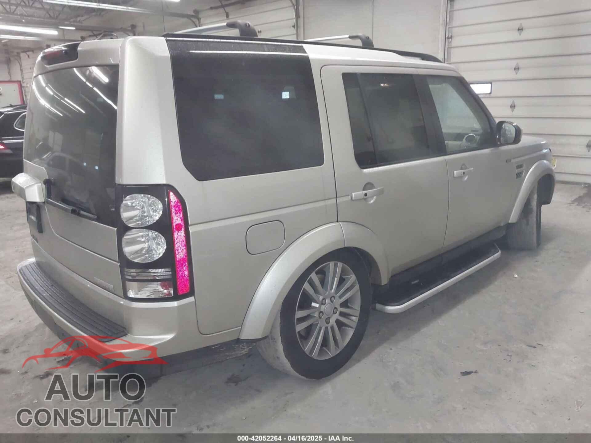 LAND ROVER LR4 2016 - SALAK2V61GA807860