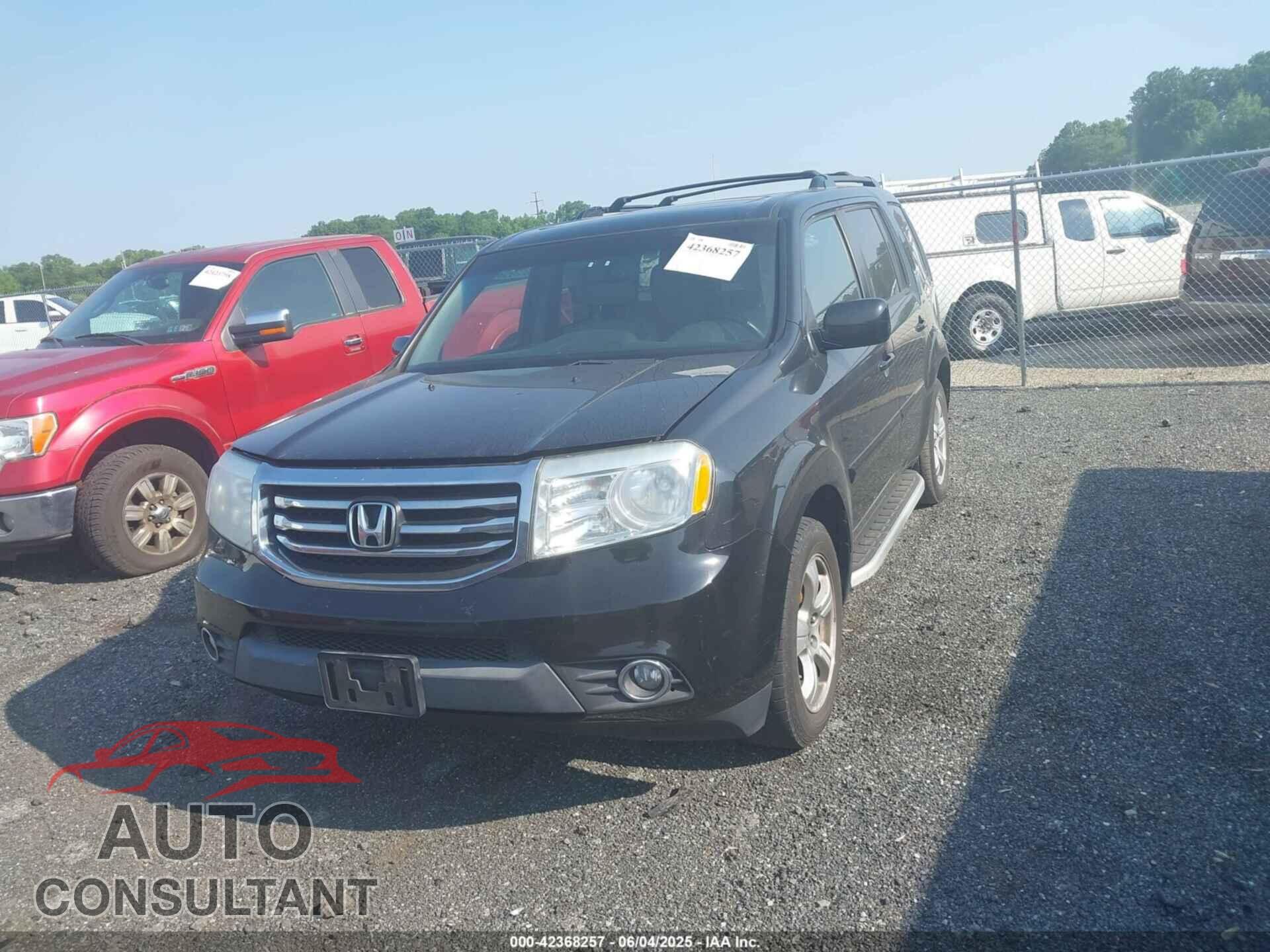 HONDA PILOT 2012 - 5FNYF4H77CB084401