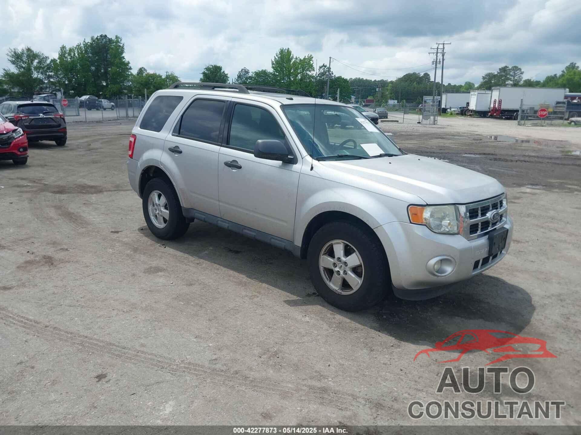 FORD ESCAPE 2011 - 1FMCU9DG9BKA03060
