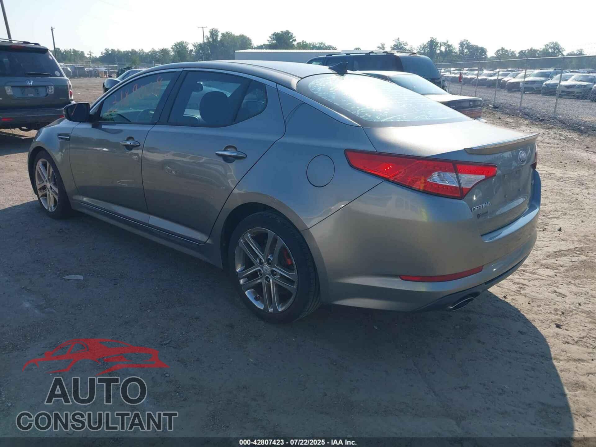 KIA OPTIMA 2013 - 5XXGR4A69DG236018