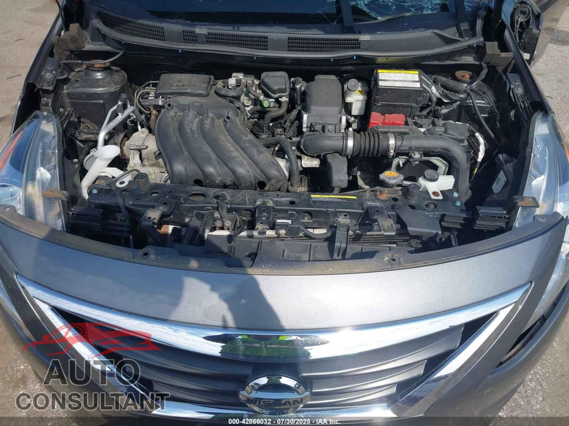 NISSAN VERSA 2019 - 3N1CN7AP3KL879280