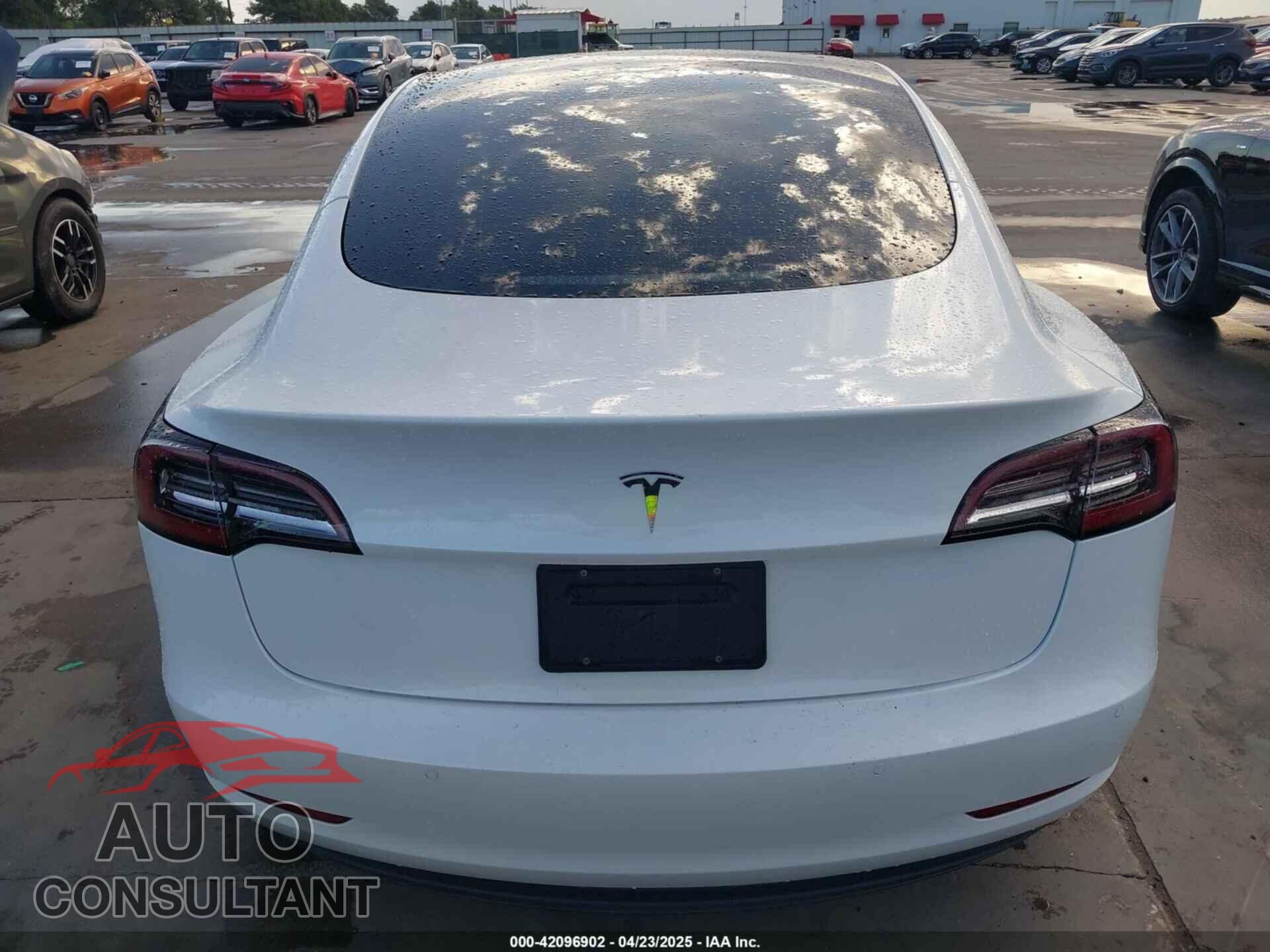 TESLA MODEL 3 2021 - 5YJ3E1EA3MF874212