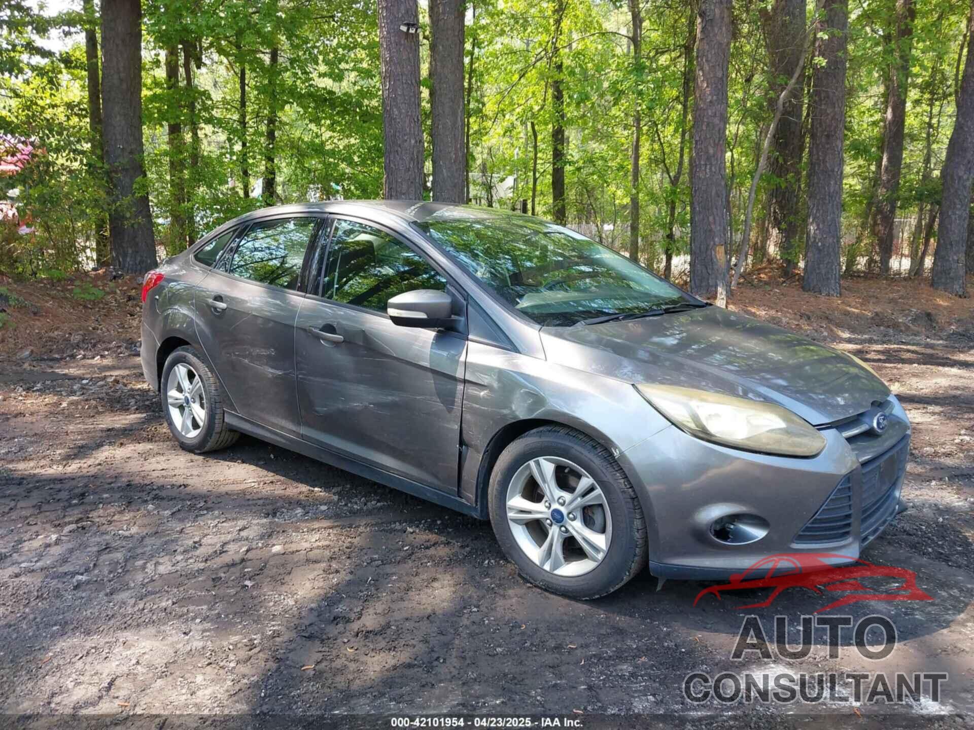 FORD FOCUS 2013 - 1FADP3F22DL332359