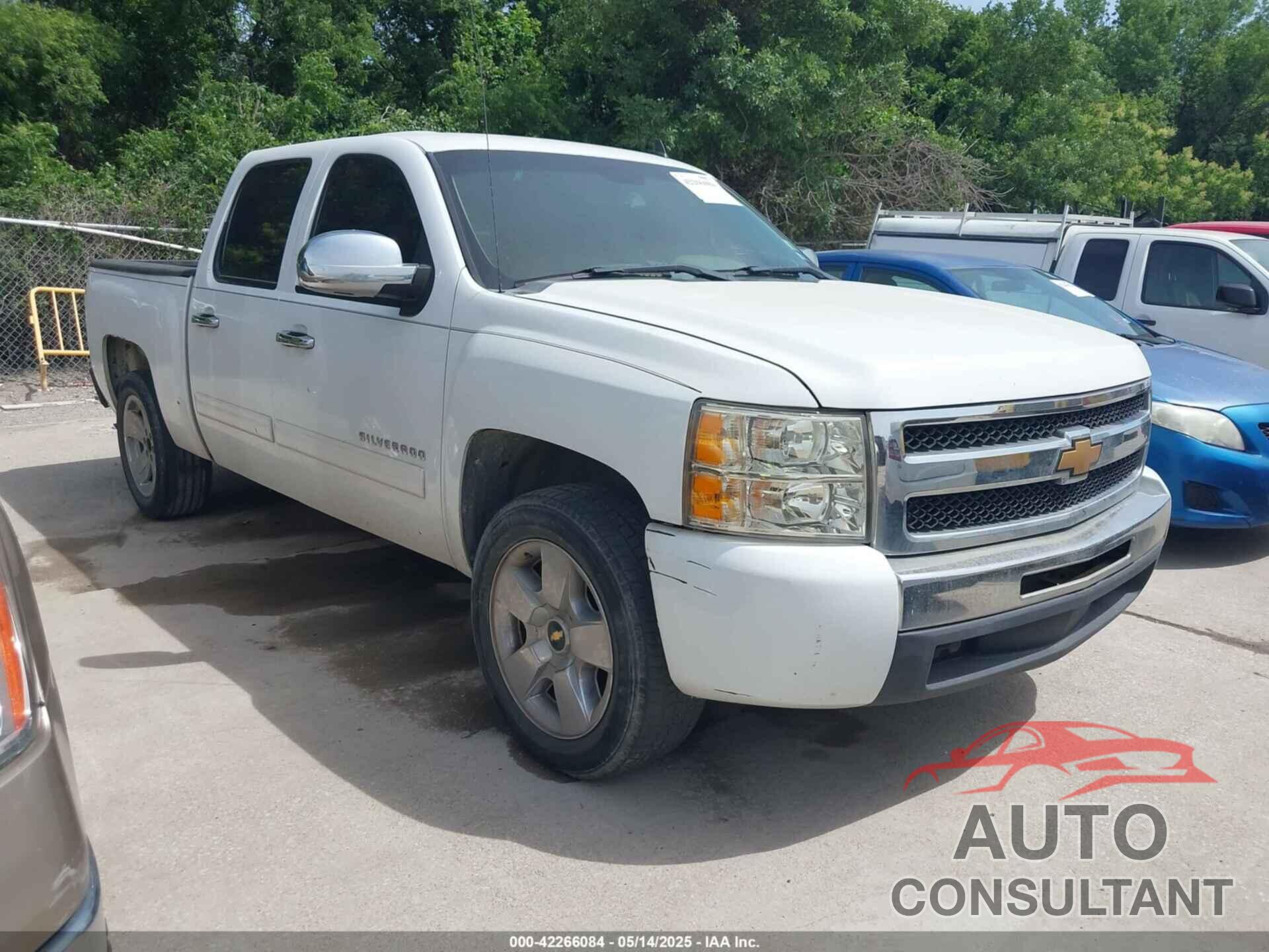 CHEVROLET SILVERADO 1500 2011 - 3GCPCREA8BG395751
