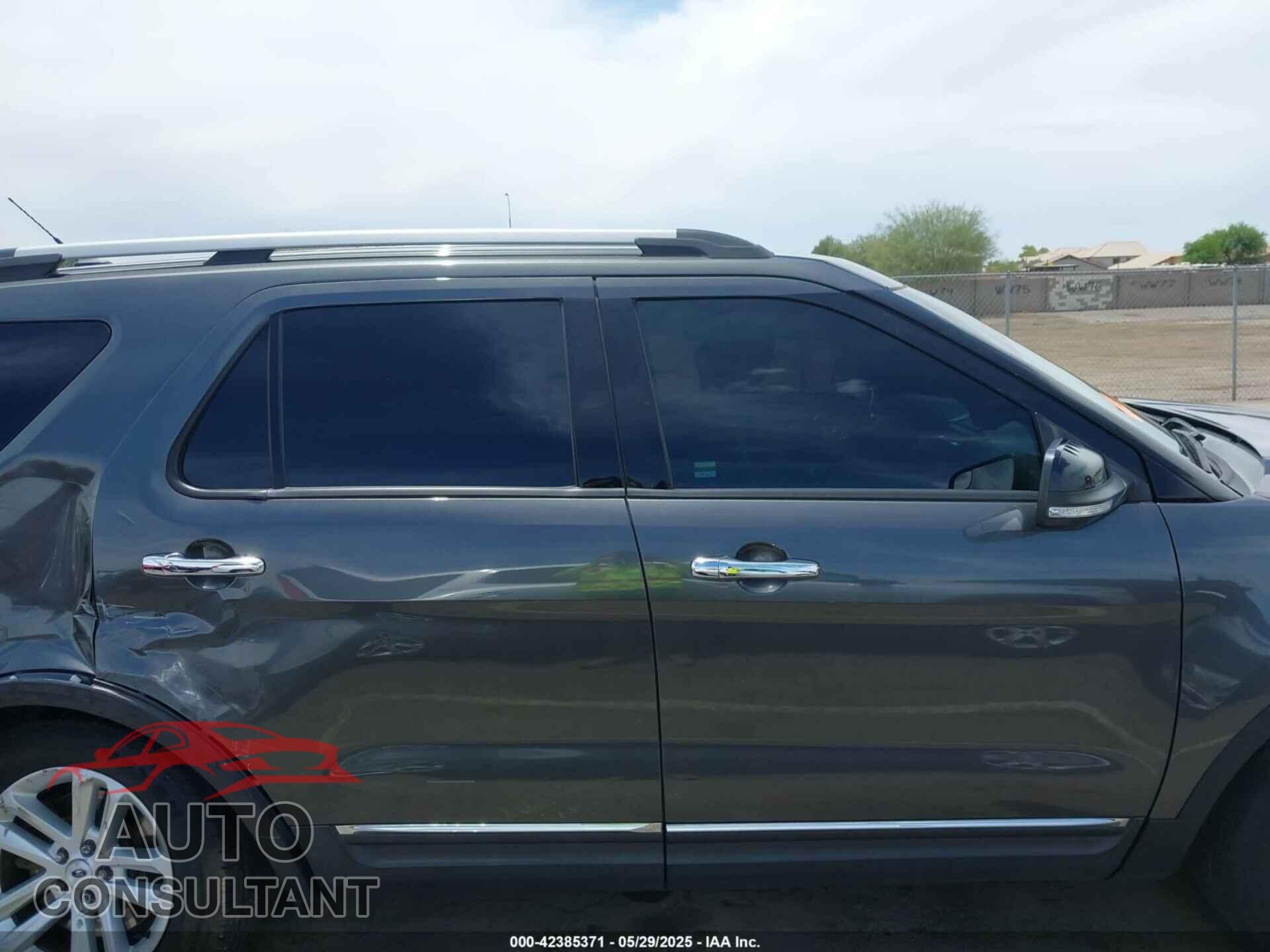 FORD EXPLORER 2015 - 1FM5K7D89FGB59992