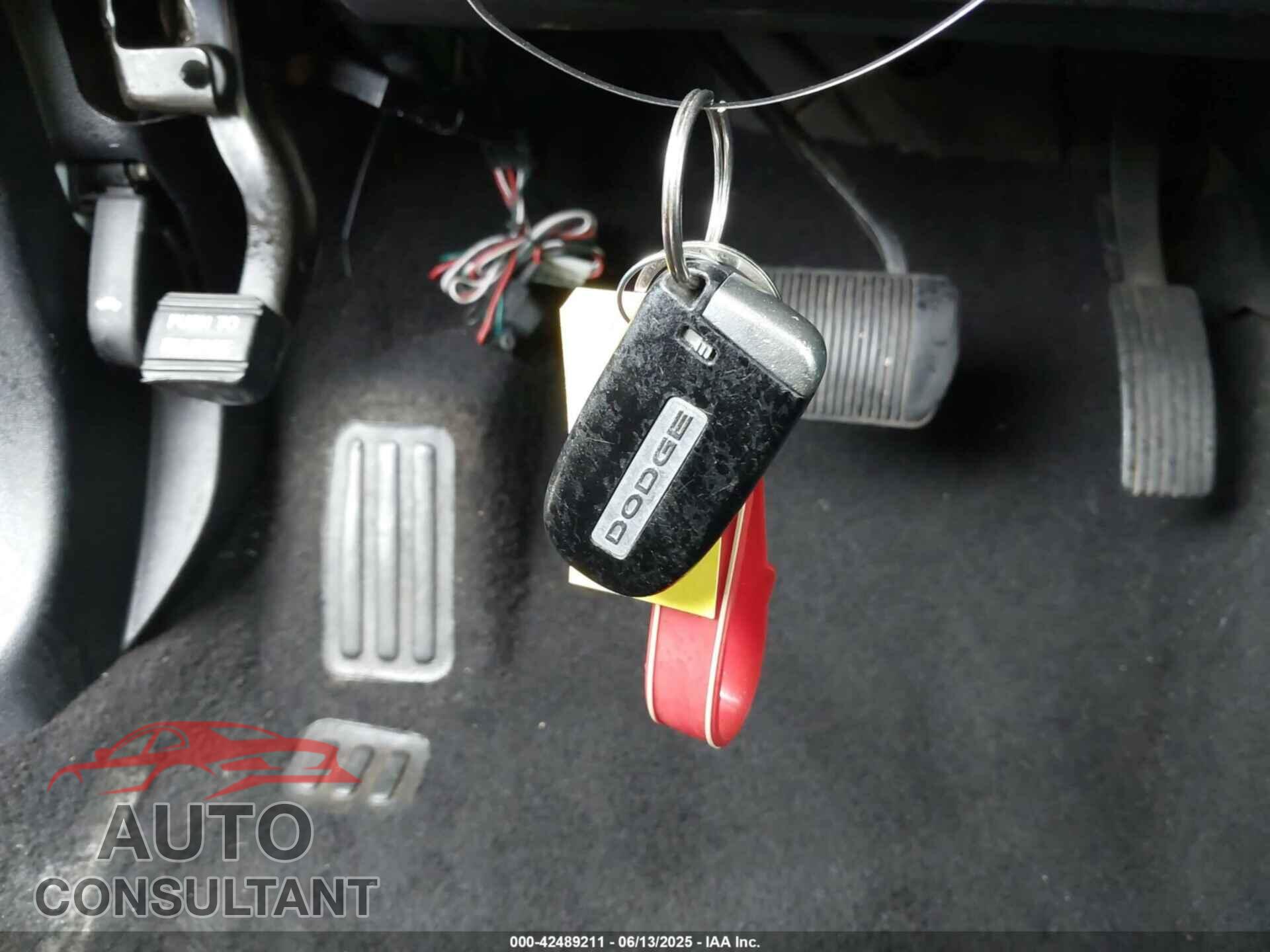 DODGE JOURNEY 2015 - 3C4PDCBB6FT604604
