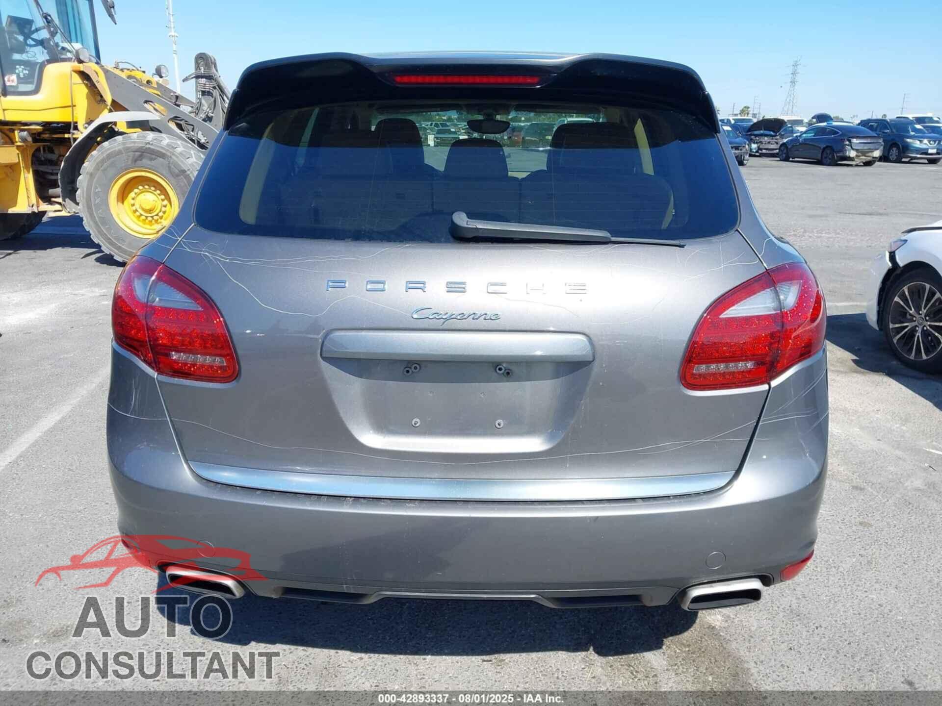 PORSCHE CAYENNE 2012 - WP1AA2A25CLA07119