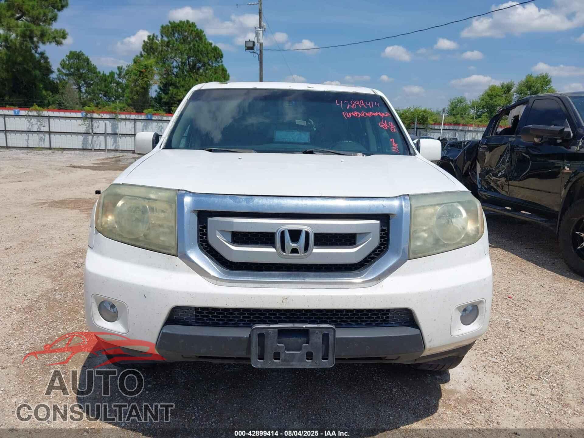 HONDA PILOT 2011 - 5FNYF3H65BB036220