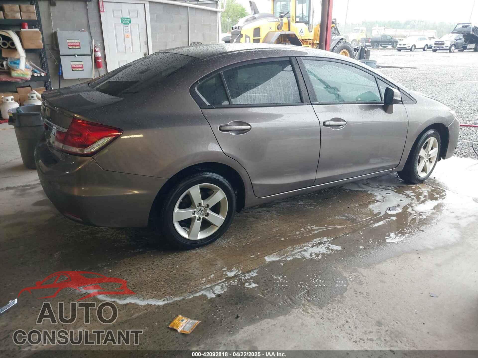 HONDA CIVIC 2013 - 19XFB2F89DE032181