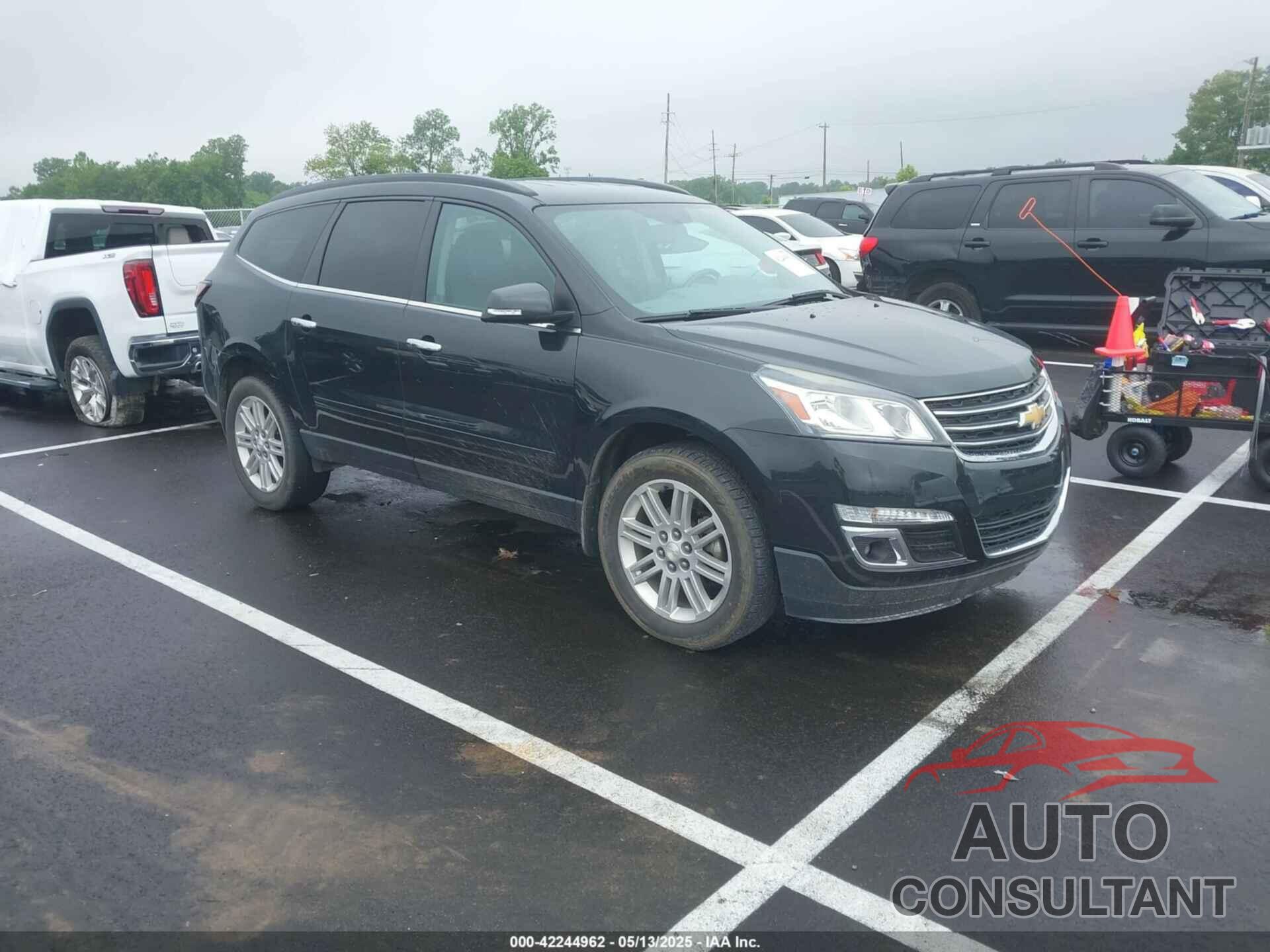 CHEVROLET TRAVERSE 2015 - 1GNKRGKD1FJ255502