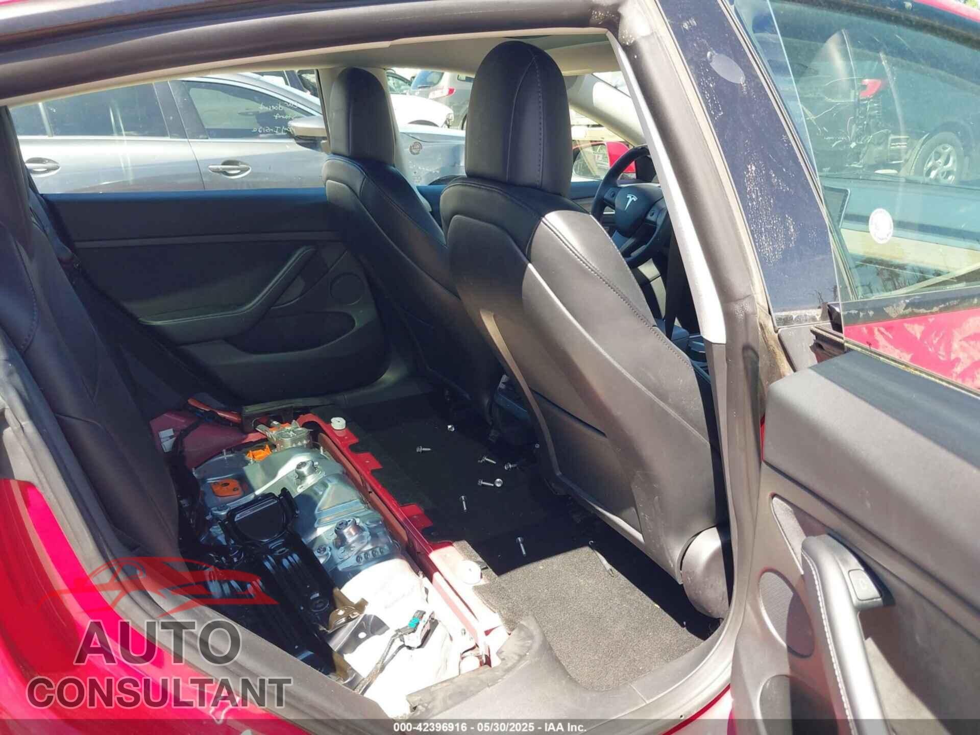 TESLA MODEL 3 2023 - 5YJ3E1EA0PF447154