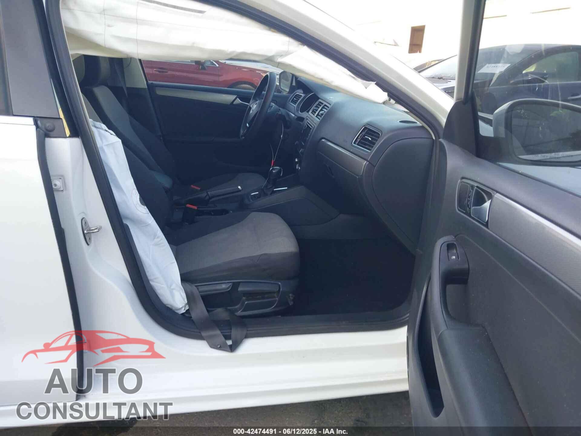 VOLKSWAGEN JETTA 2017 - 3VW2B7AJ6HM290608