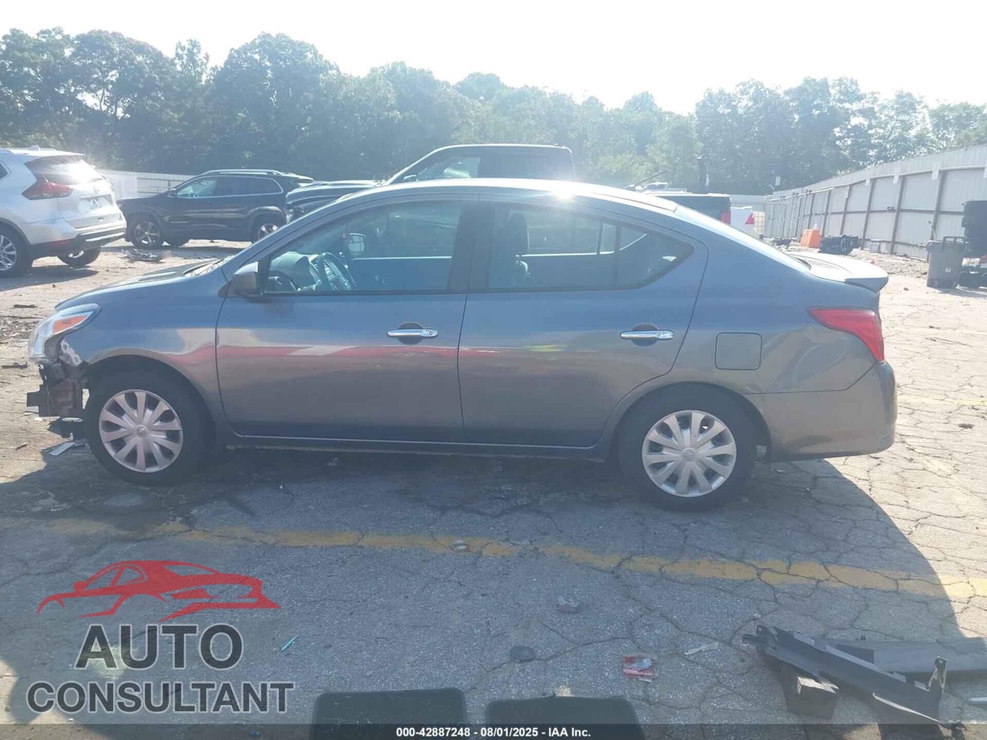 NISSAN VERSA 2017 - 3N1CN7AP2HL827566