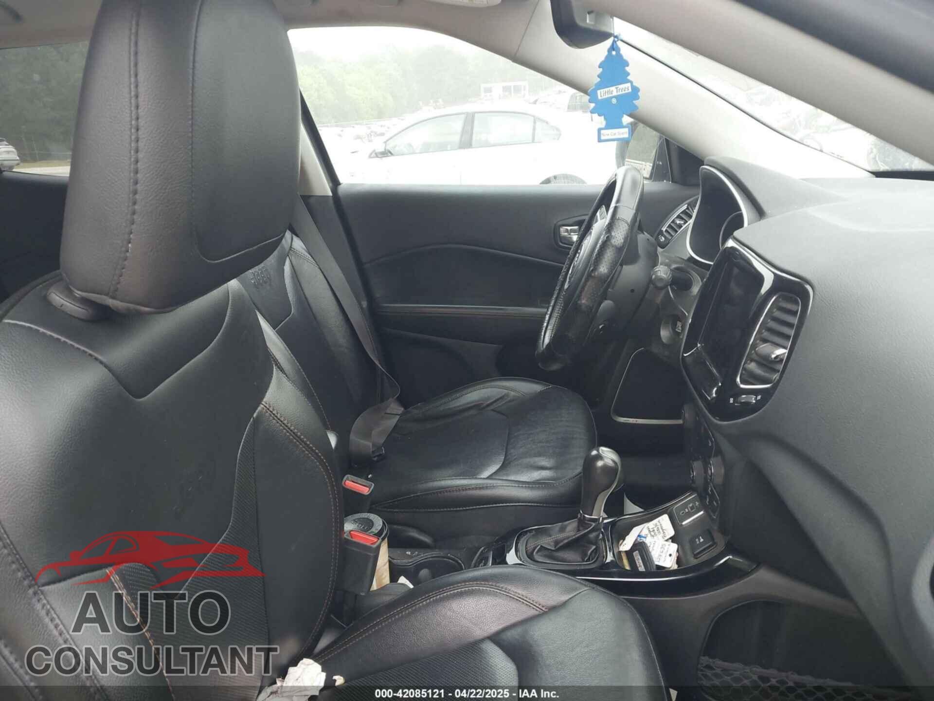 JEEP COMPASS 2020 - 3C4NJCCB0LT128635