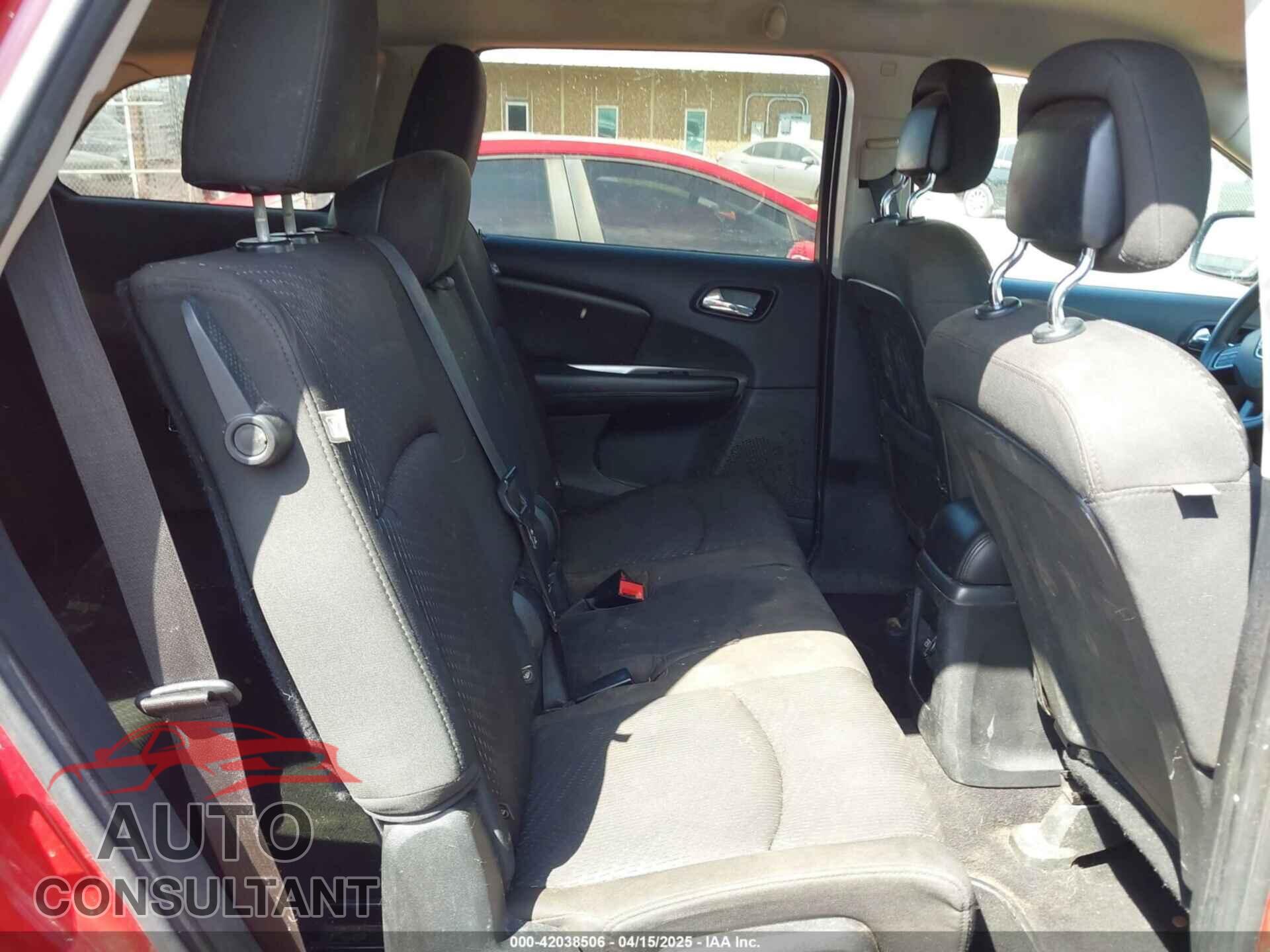 DODGE JOURNEY 2015 - 3C4PDCBG1FT524736
