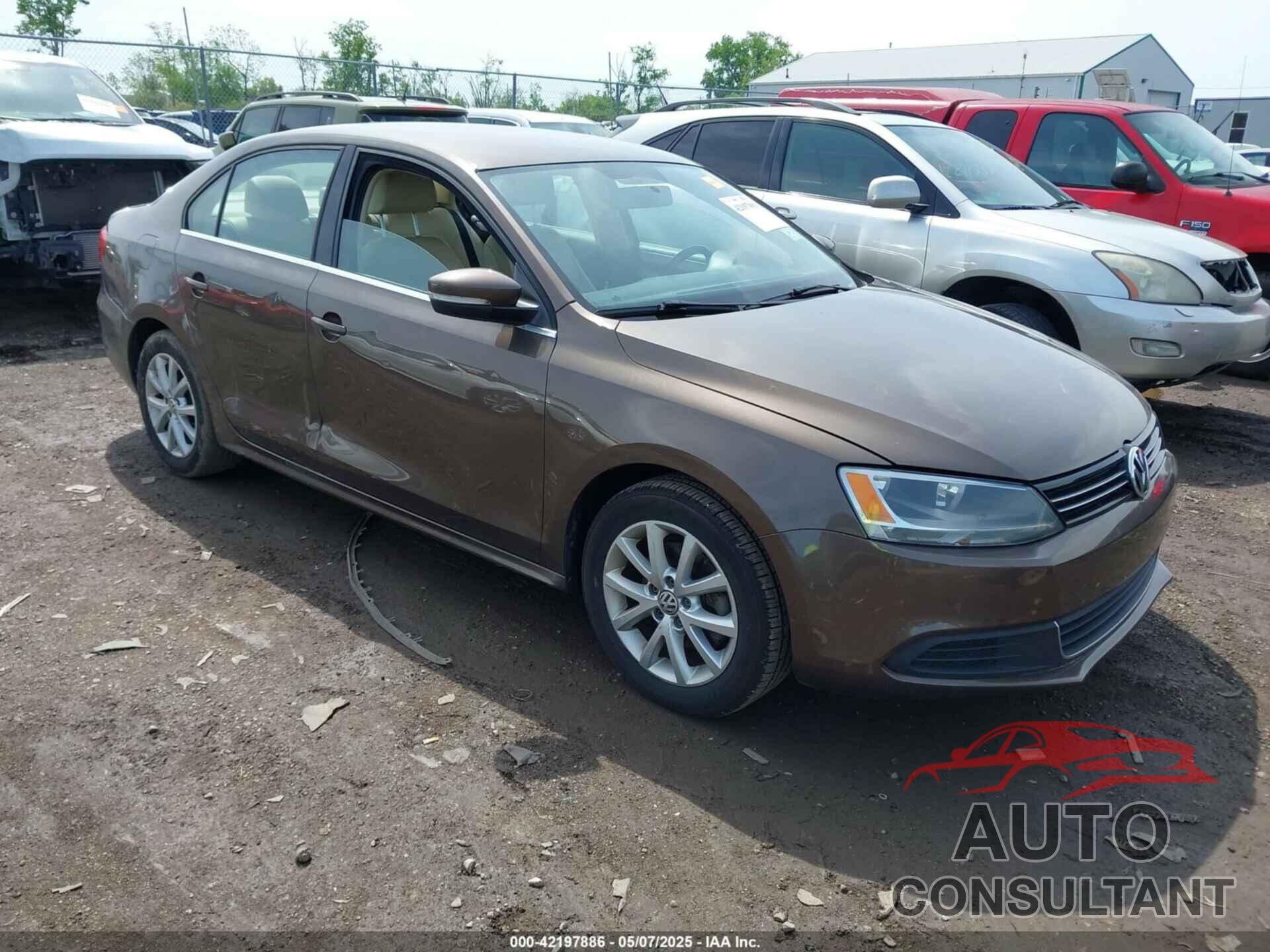 VOLKSWAGEN JETTA 2014 - 3VWD17AJ9EM220852