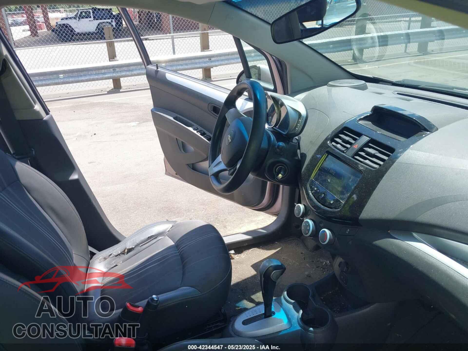 CHEVROLET SPARK 2013 - KL8CD6S94DC525074