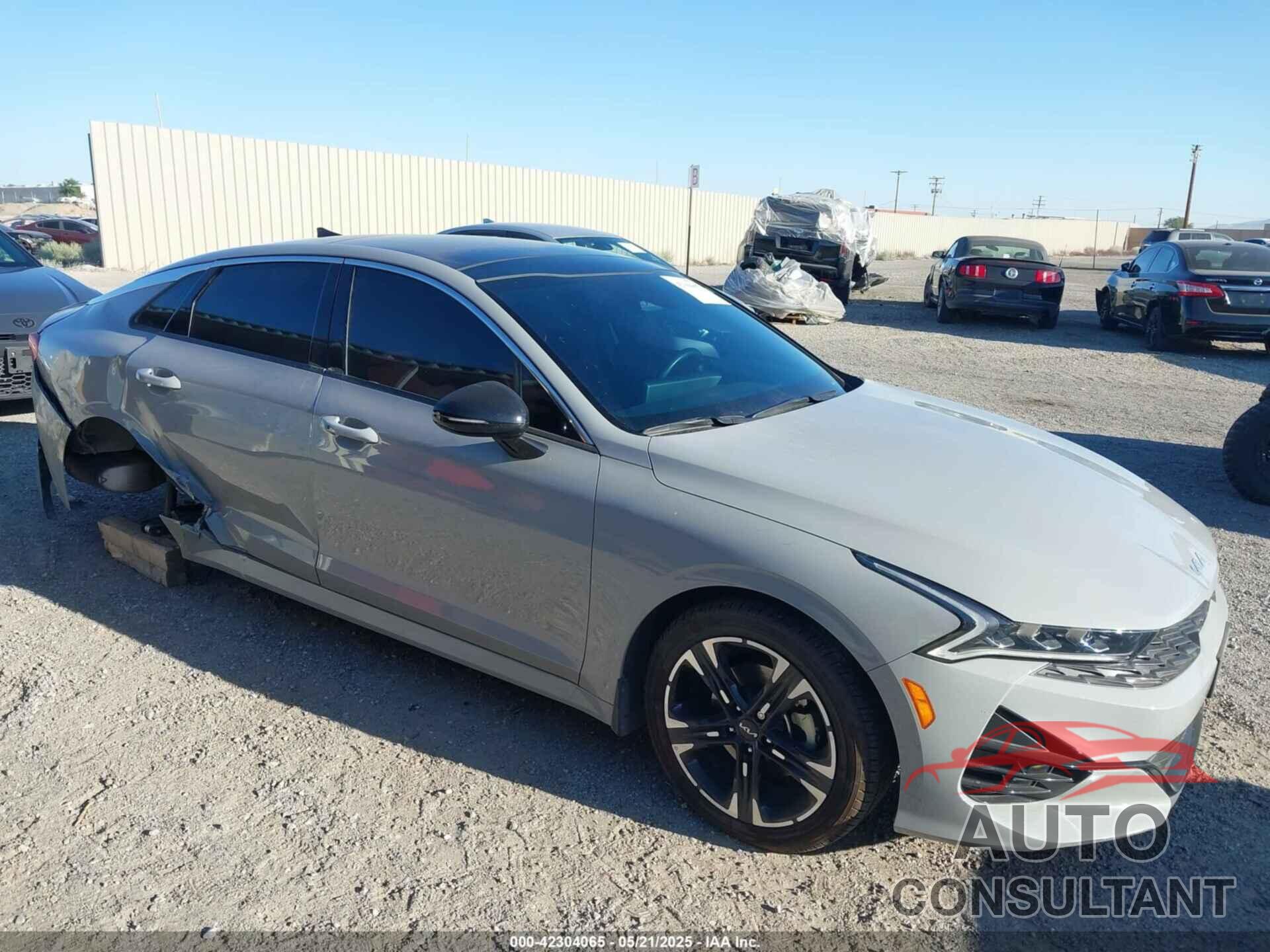 KIA K5 2024 - 5XXG64J25RG257817