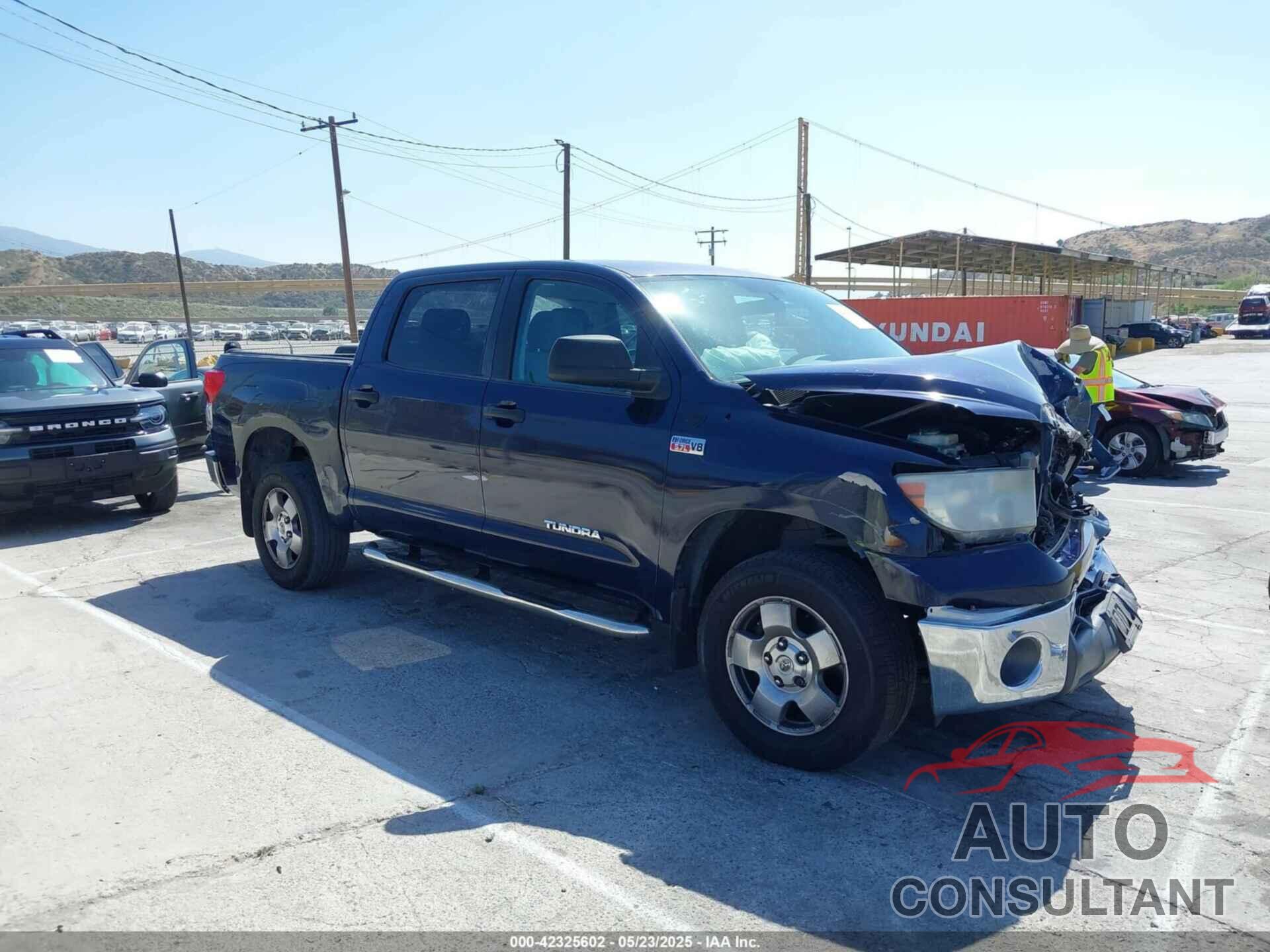 TOYOTA TUNDRA 2011 - 5TFEY5F14BX099864
