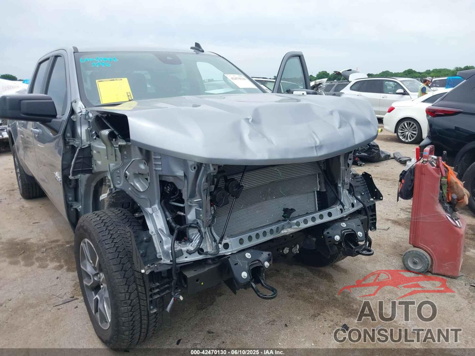 CHEVROLET SILVERADO 1500 2025 - 3GCUKEED2SG207041