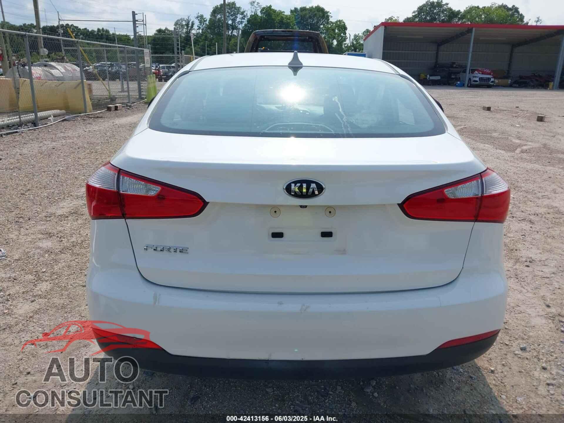KIA FORTE 2016 - KNAFX4A60G5588220