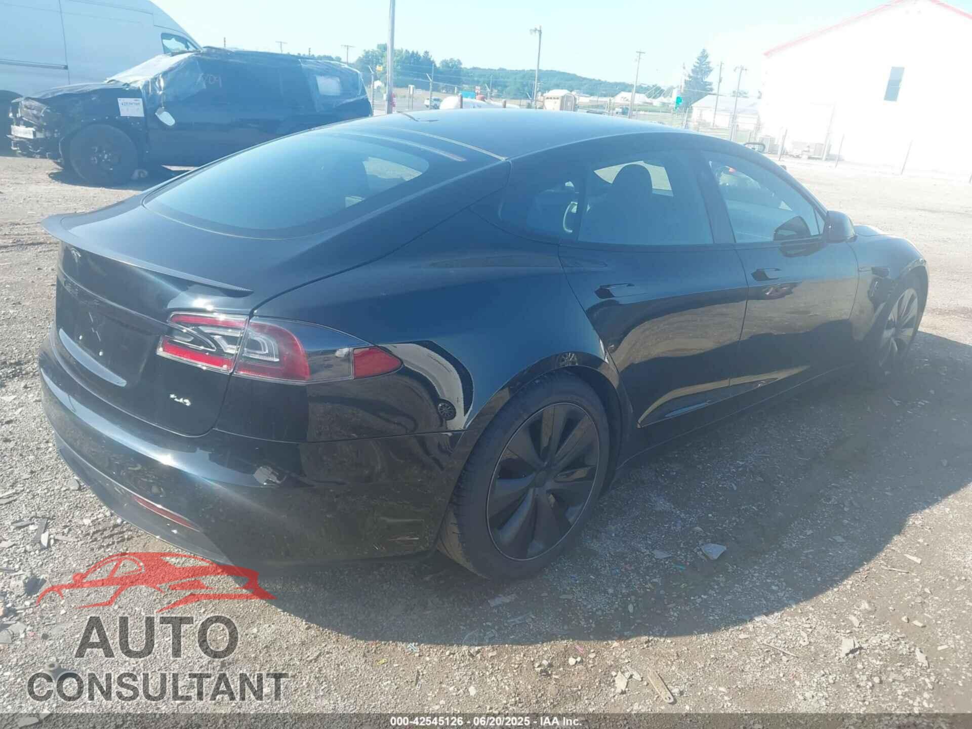 TESLA MODEL S 2021 - 5YJSA1E63MF439354