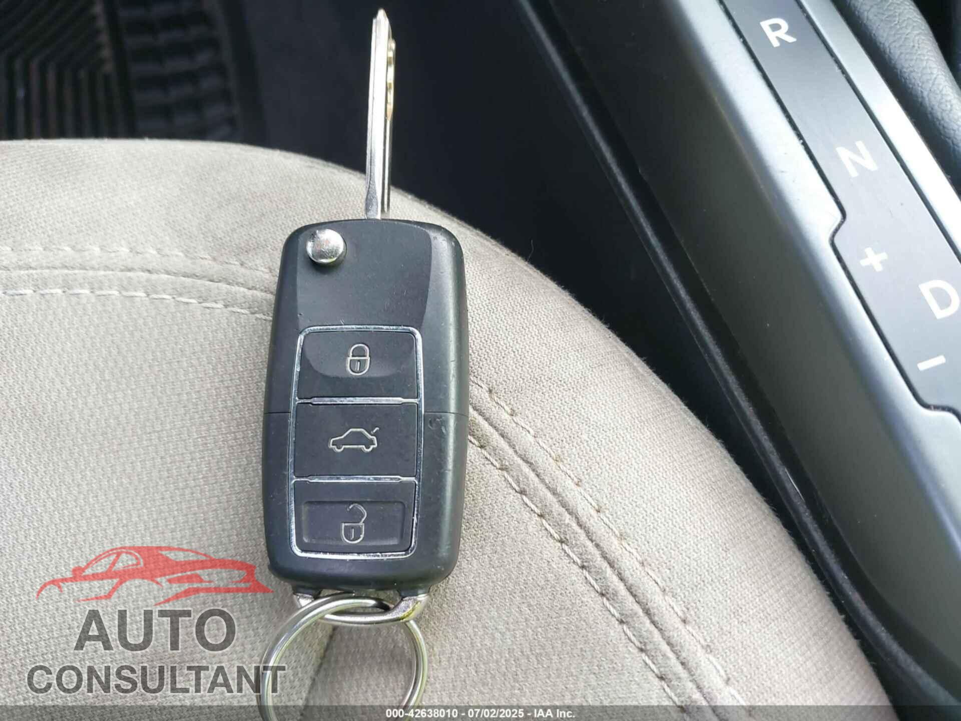 KIA OPTIMA 2011 - KNAGM4A70B5169363