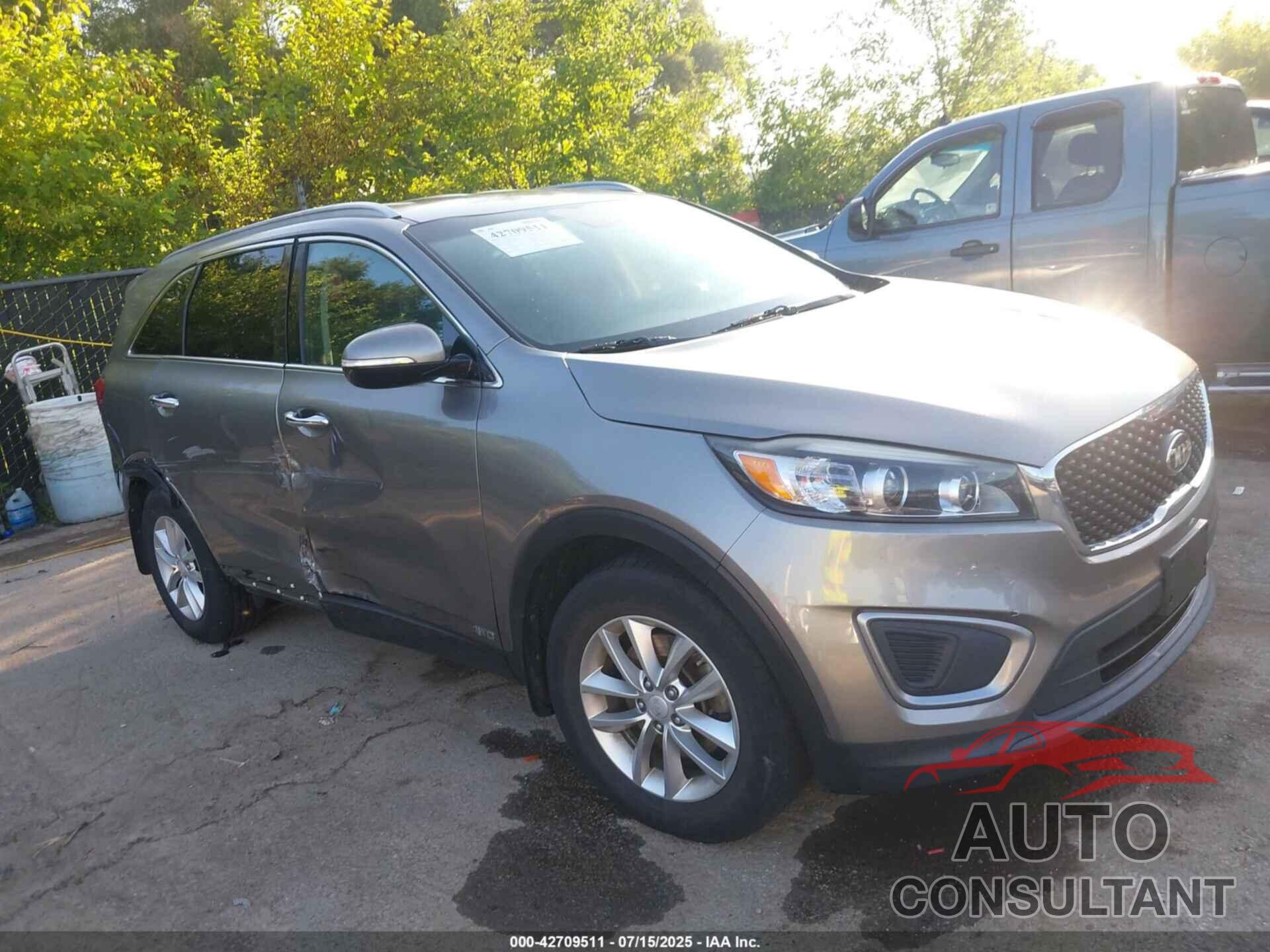 KIA SORENTO 2016 - 5XYPGDA31GG096896