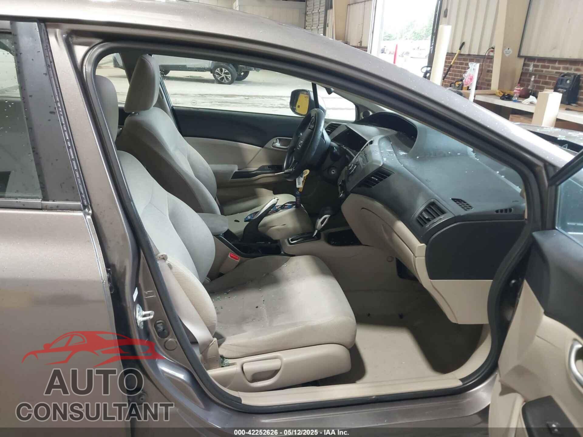 HONDA CIVIC 2012 - 19XFB2F8XCE344802