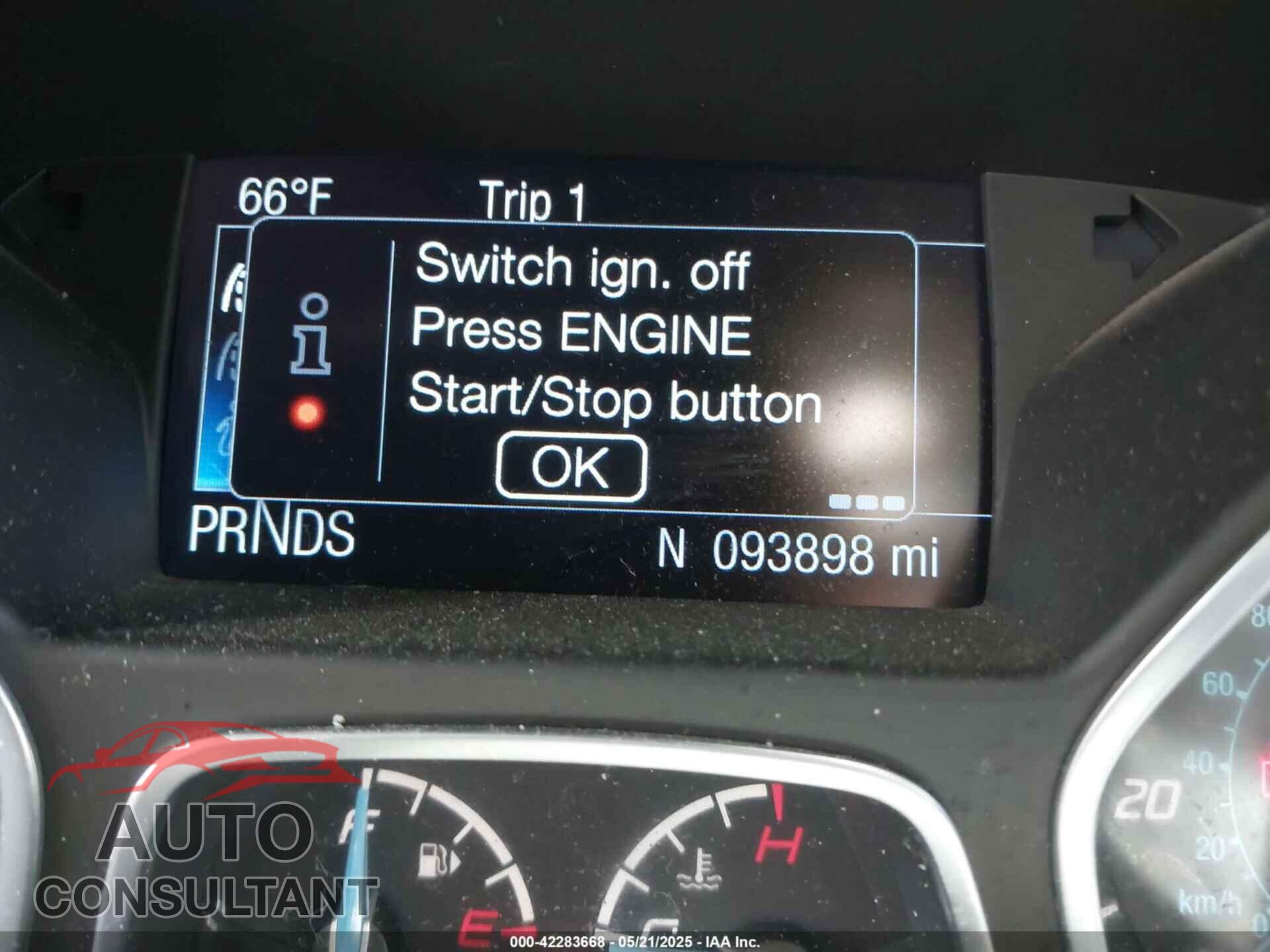 FORD FOCUS 2014 - 1FADP3N22EL374730