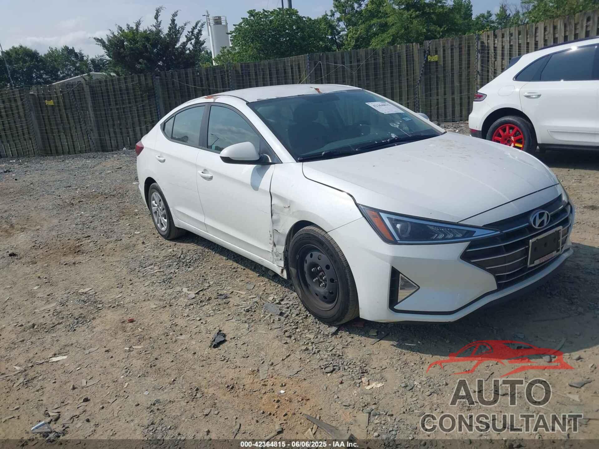 HYUNDAI ELANTRA 2019 - 5NPD74LF3KH435704