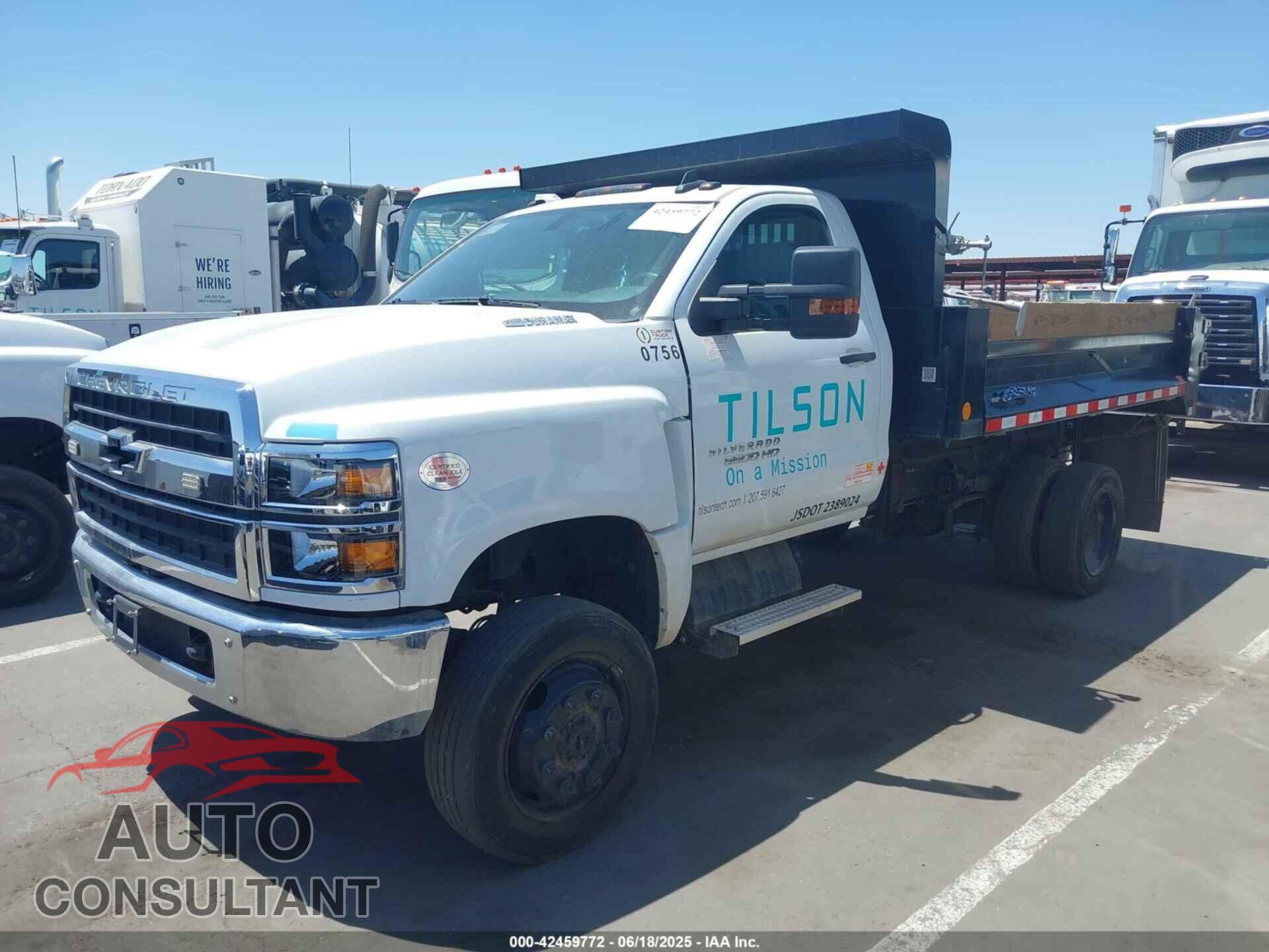 CHEVROLET SILVERADO MD 2023 - 1HTKJPVM1PH218568
