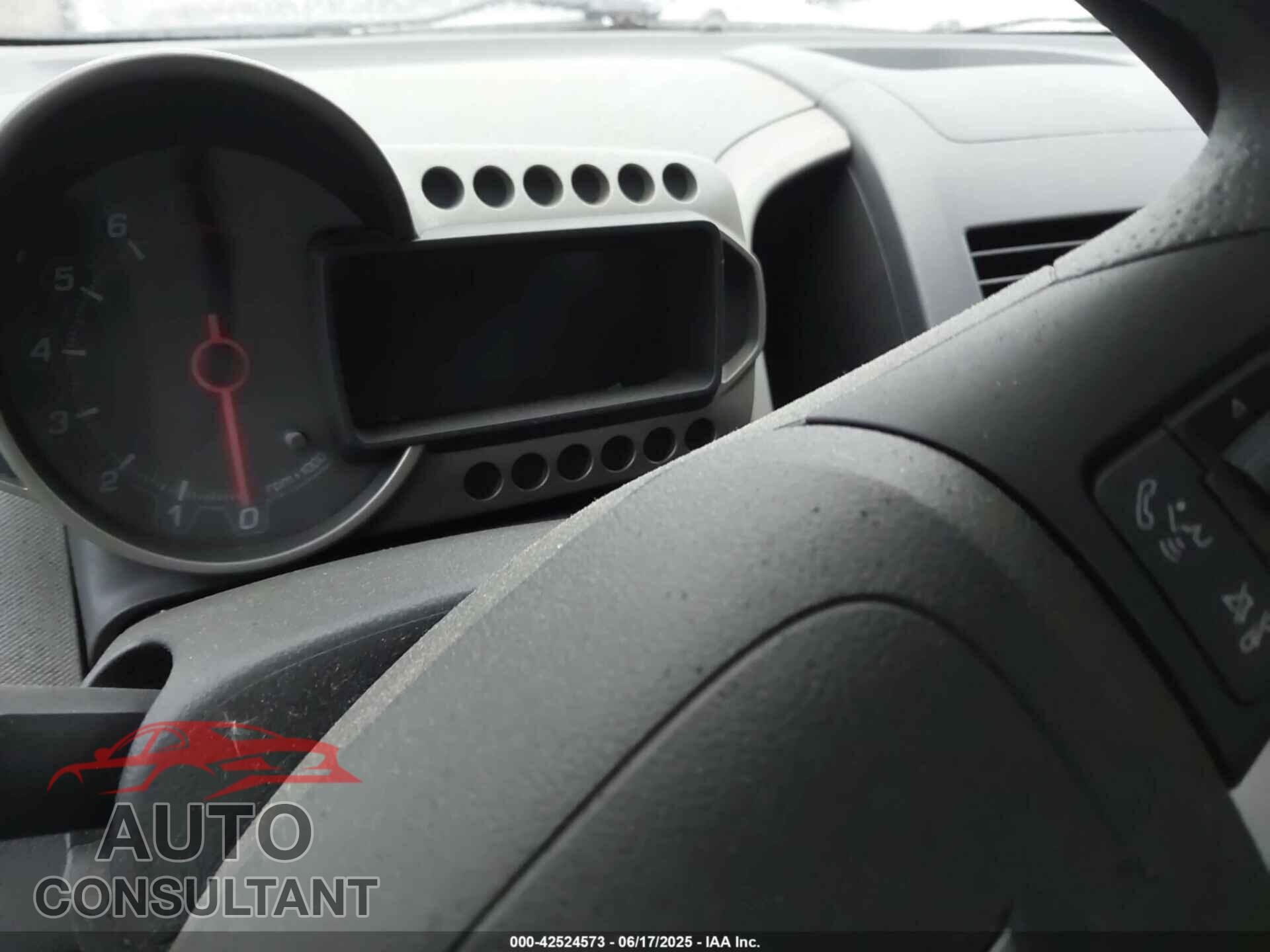 CHEVROLET SONIC 2013 - 1G1JD6SG3D4156305