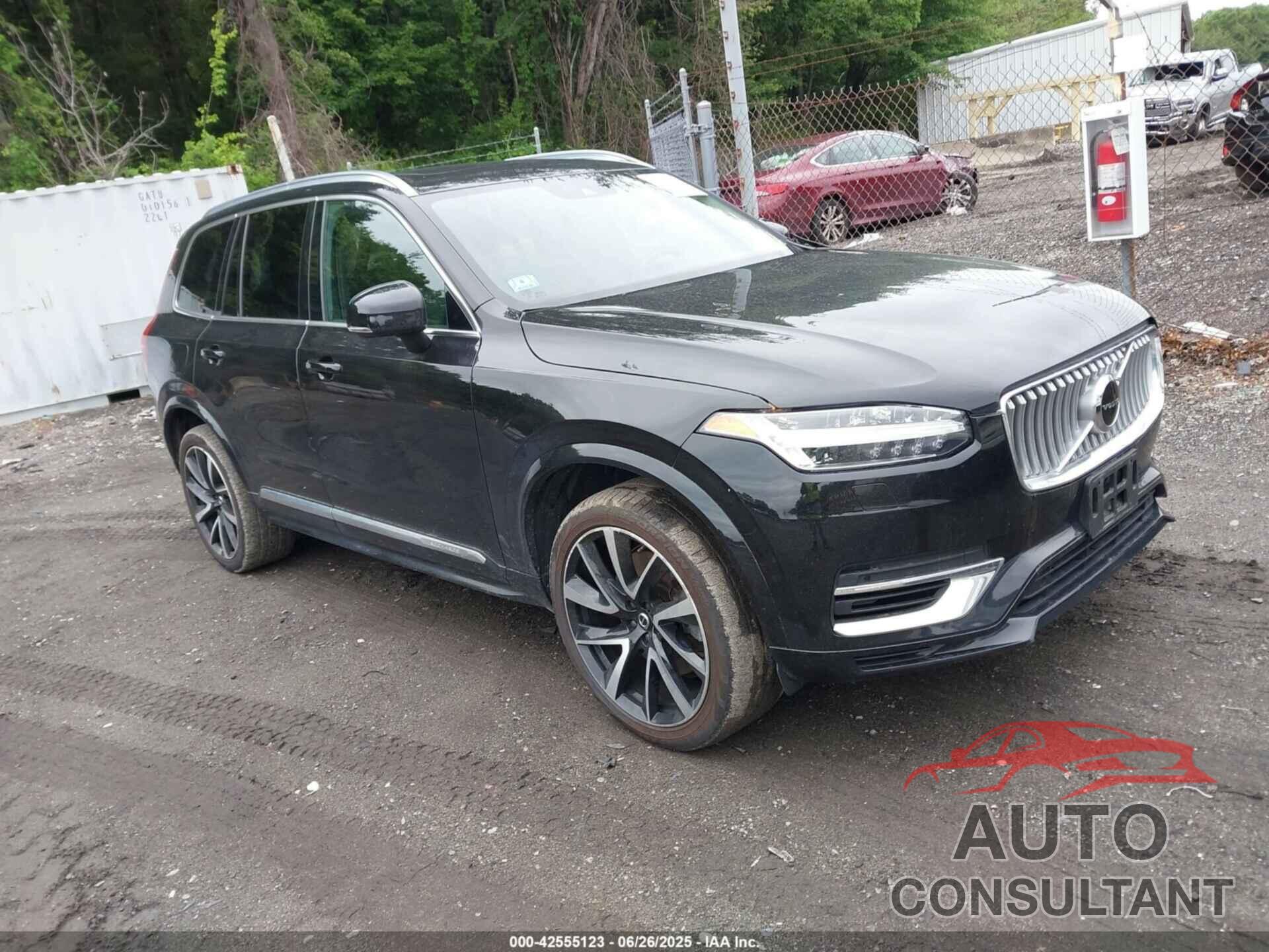 VOLVO XC90 RECHARGE PLUG-IN HYBRID 2021 - YV4BR0CKXM1717692