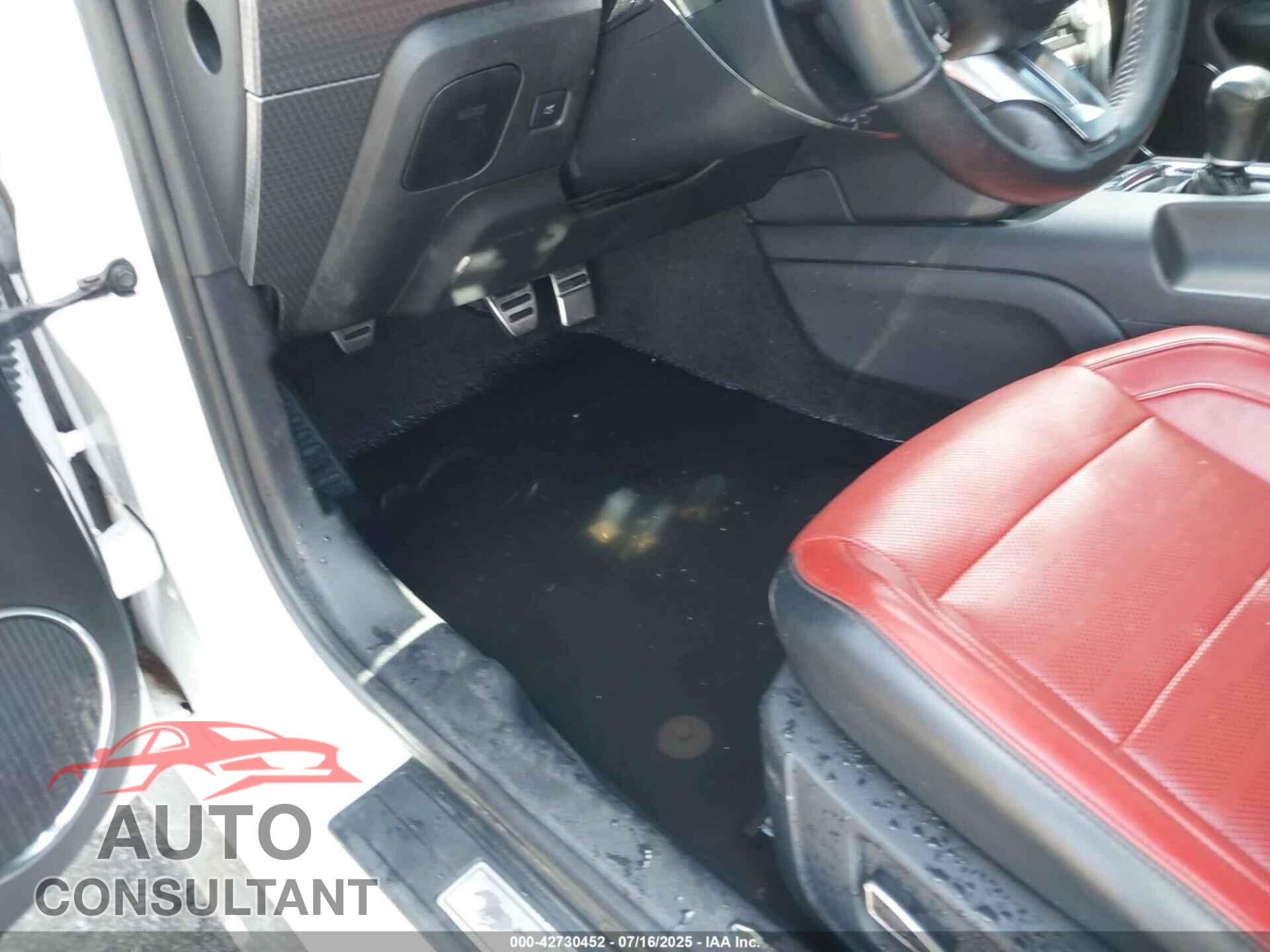 FORD MUSTANG 2016 - 1FA6P8CF8G5283500