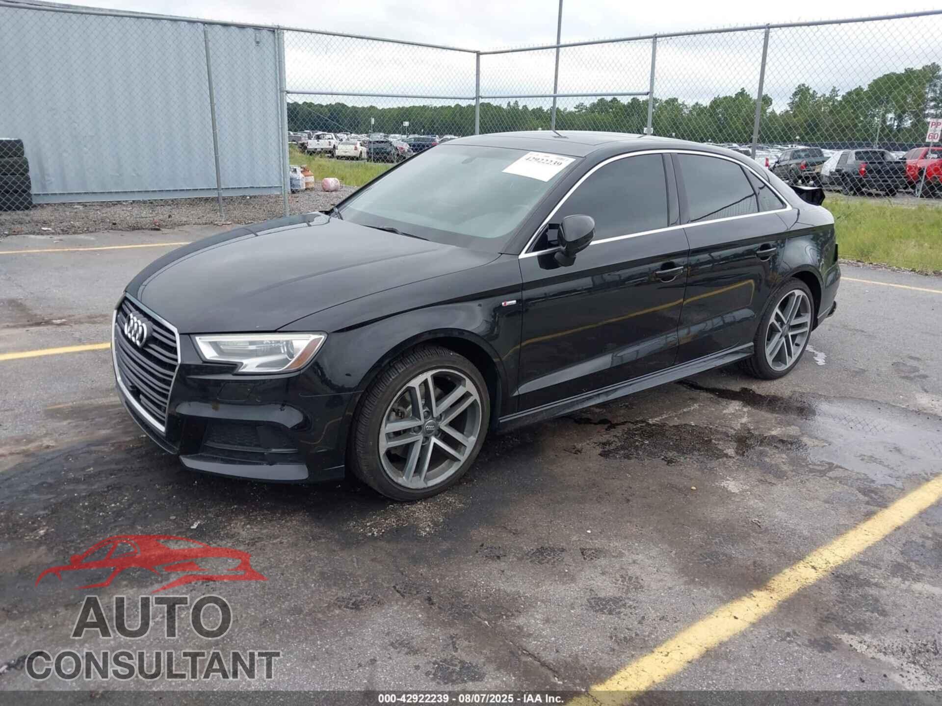 AUDI A3 2018 - WAUGUGFF0J1027957