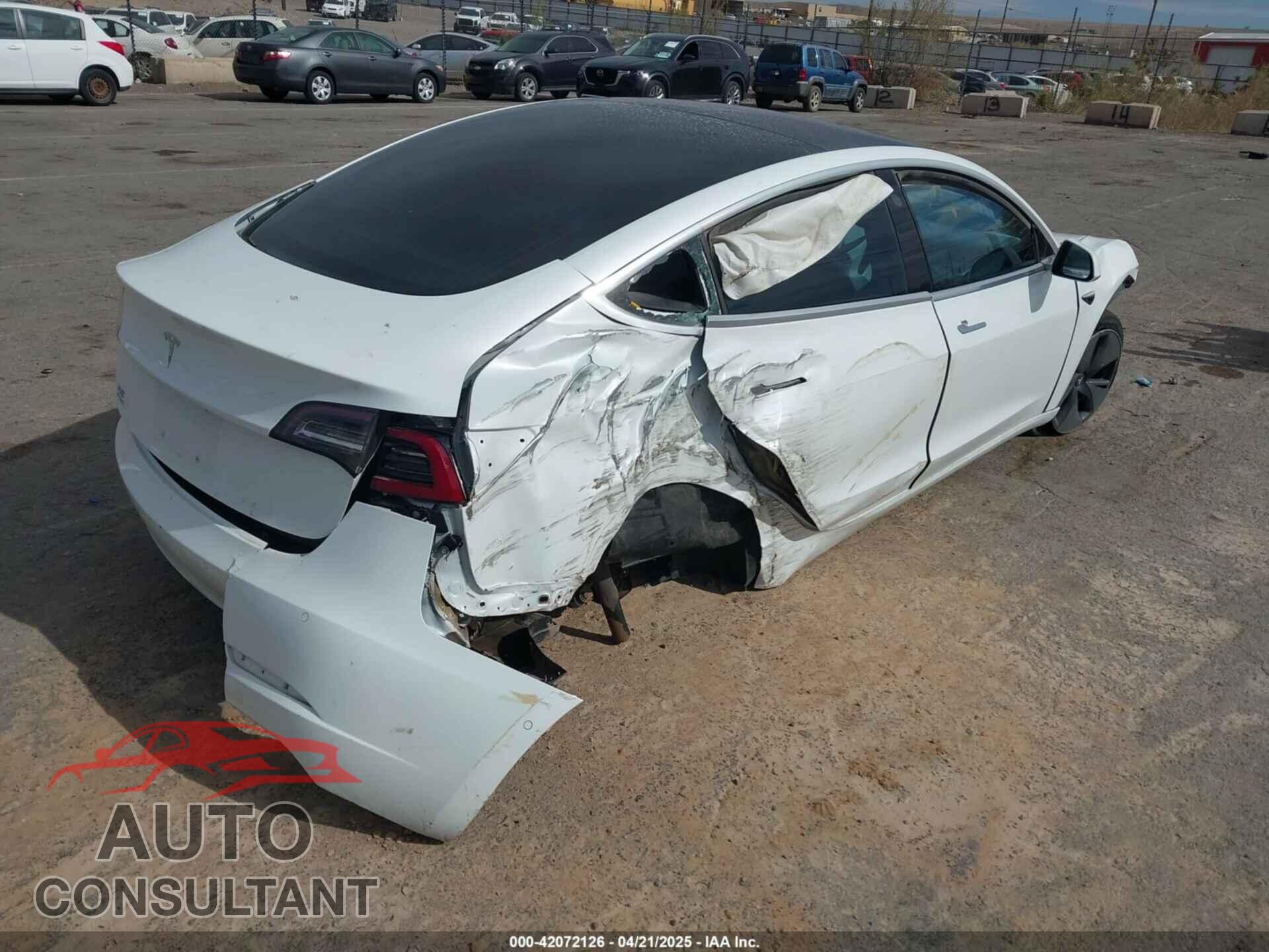 TESLA MODEL 3 2018 - 5YJ3E1EA3JF057527