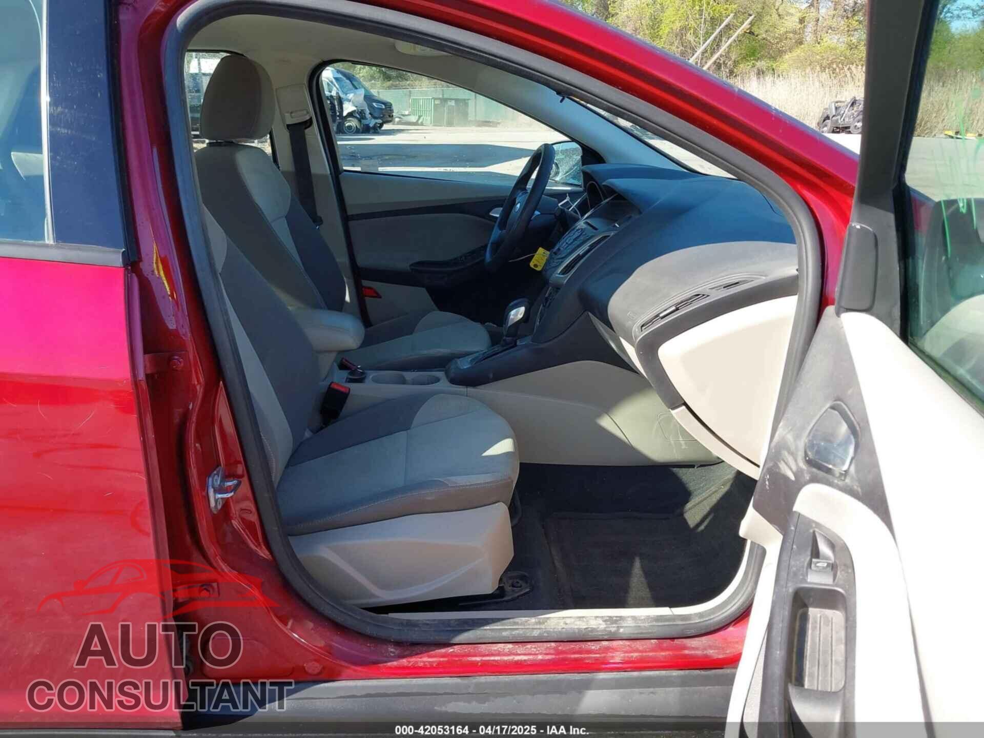 FORD FOCUS 2014 - 1FADP3F21EL446788