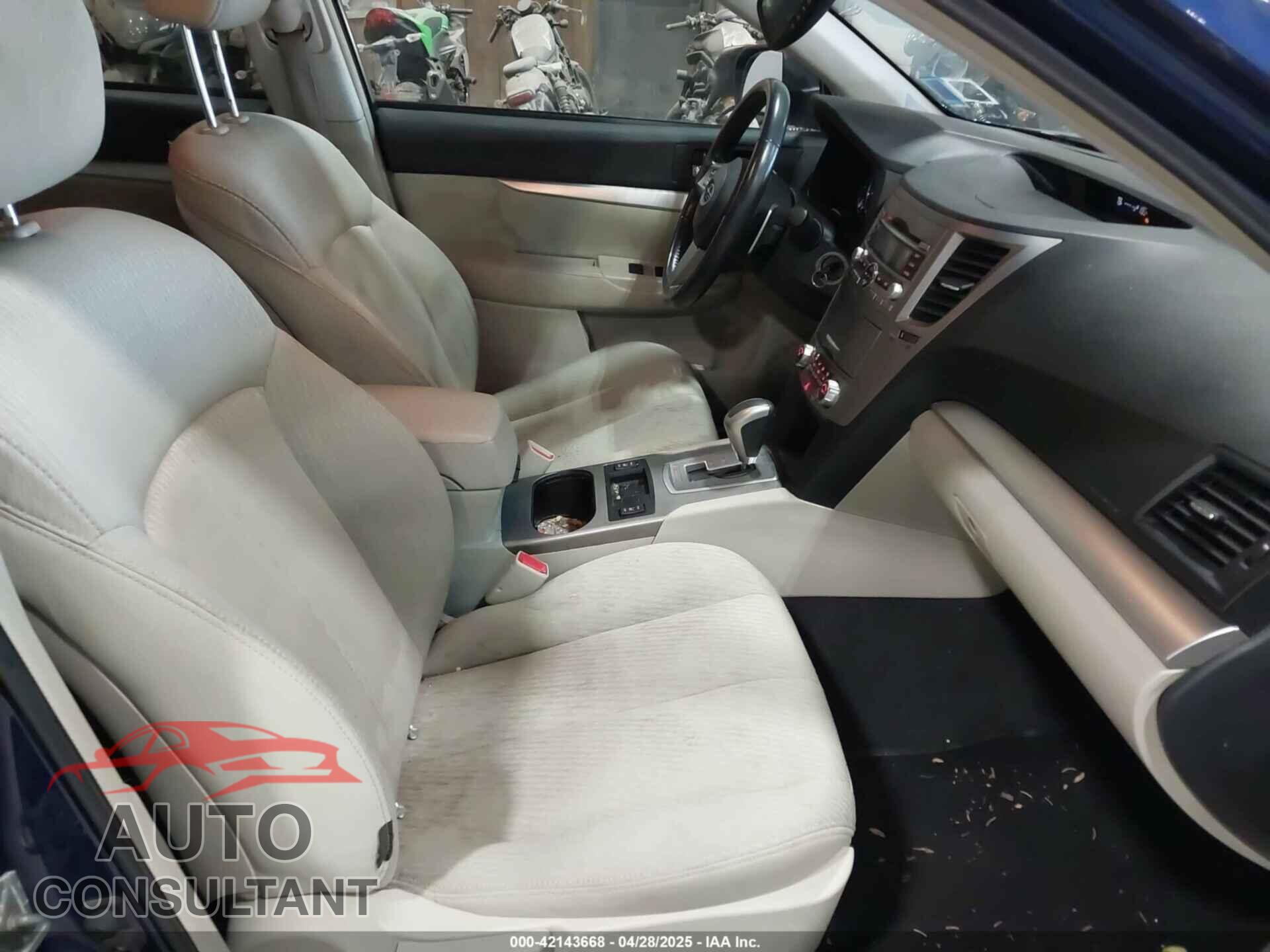 SUBARU OUTBACK 2011 - 4S4BRBGC3B3374688