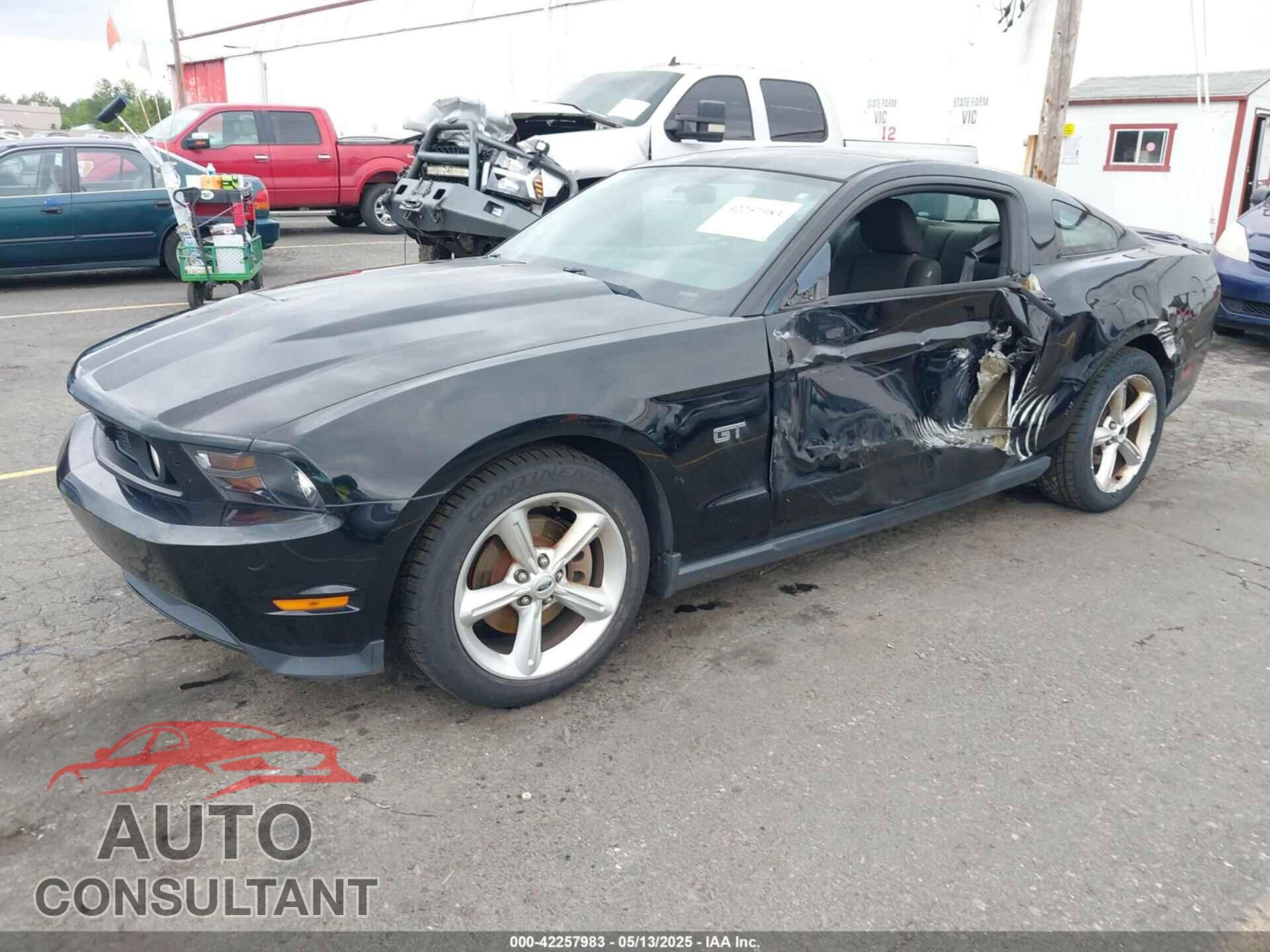 FORD MUSTANG 2010 - 1ZVBP8CH4A5127596