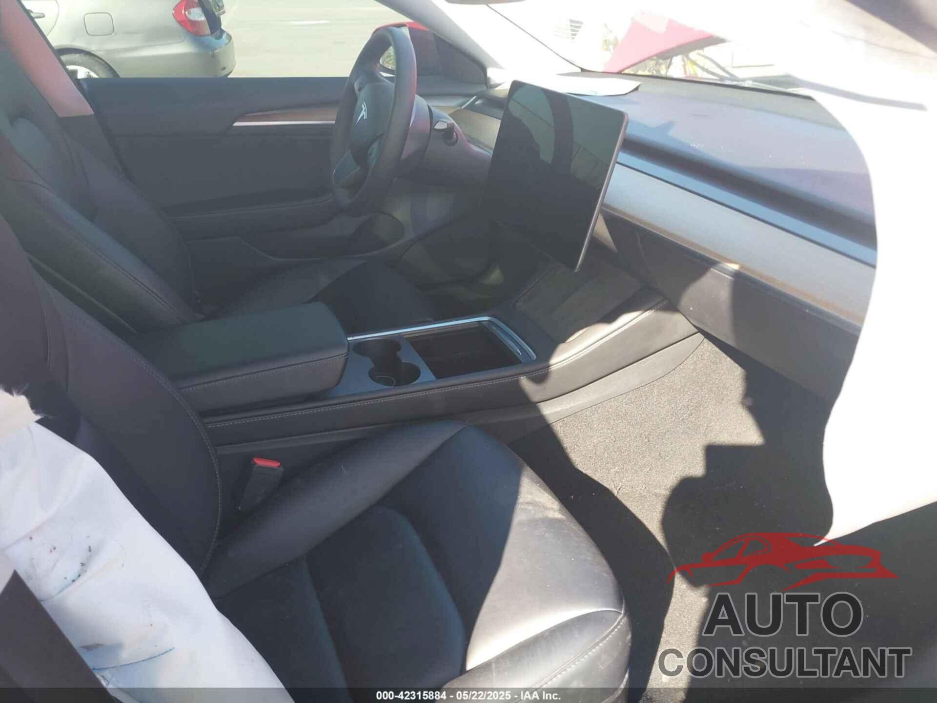 TESLA MODEL 3 2023 - 5YJ3E1EA1PF385490