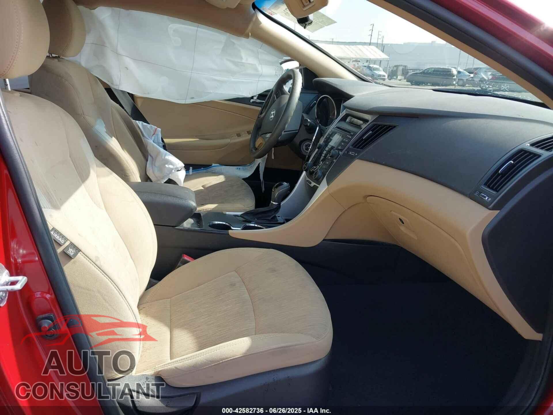 HYUNDAI SONATA 2012 - 5NPEB4AC0CH410823