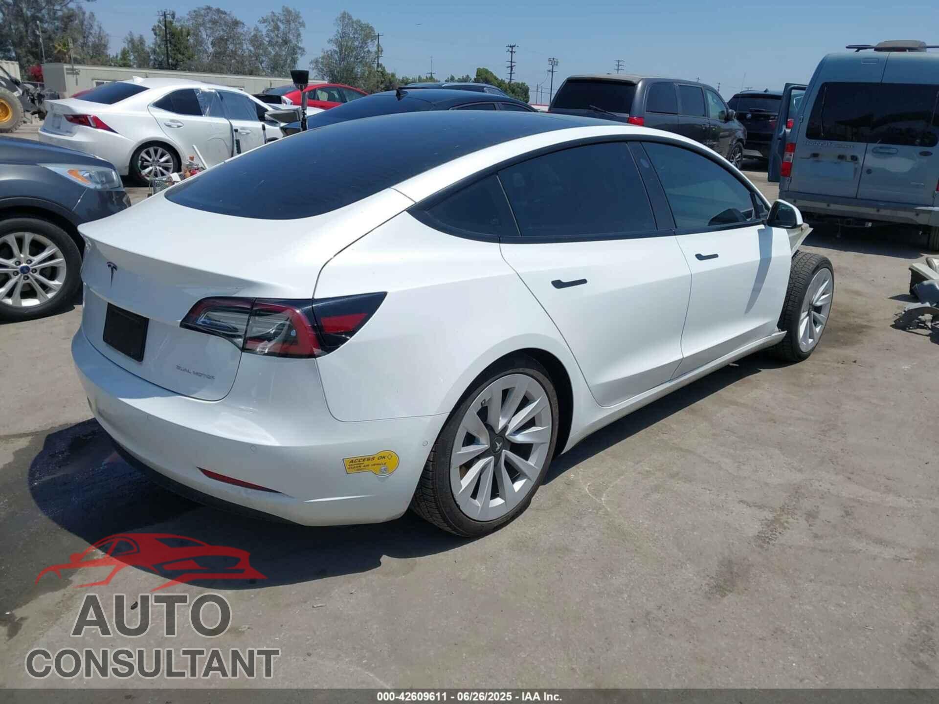 TESLA MODEL 3 2021 - 5YJ3E1EB3MF064863